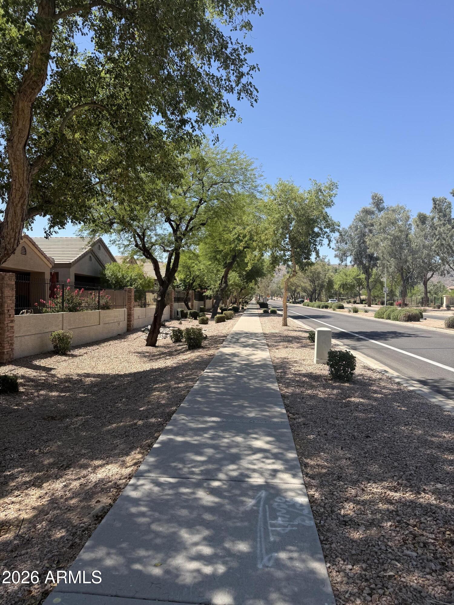 RAVENSWOOD PATIO HOMES - Residential