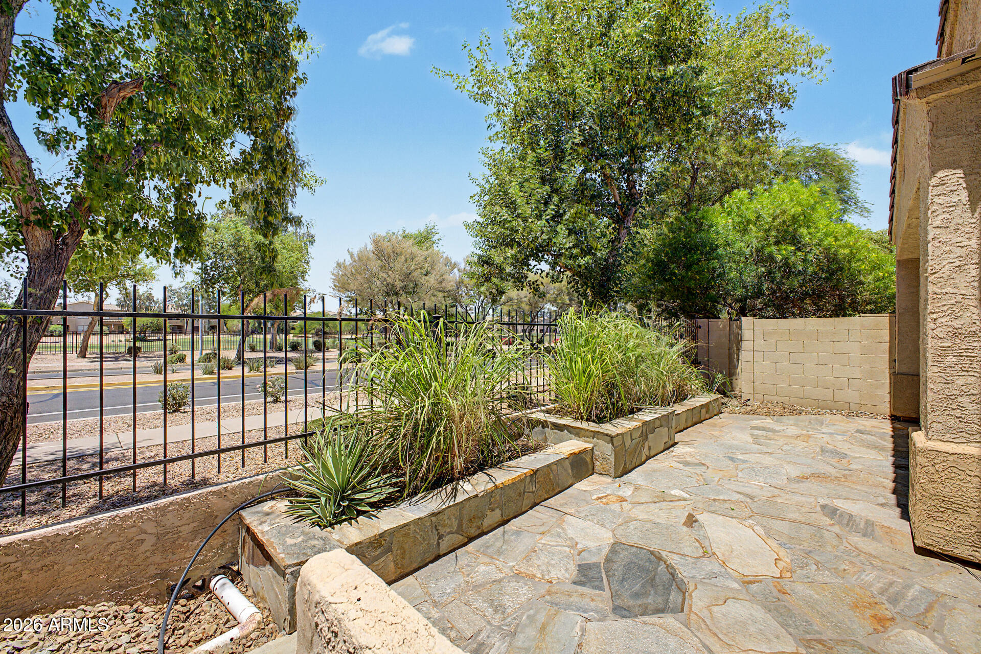 RAVENSWOOD PATIO HOMES - Residential