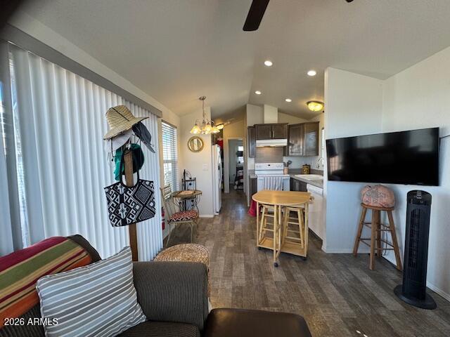 TIERRA DEL SOL RV RESORT - Residential