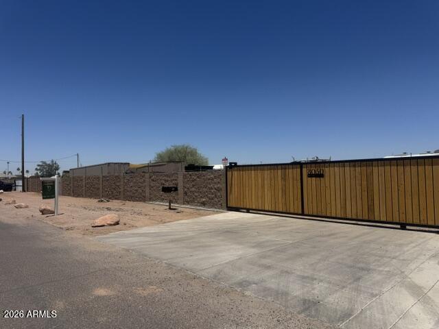 S19 T1N R8E - Commercial Lease