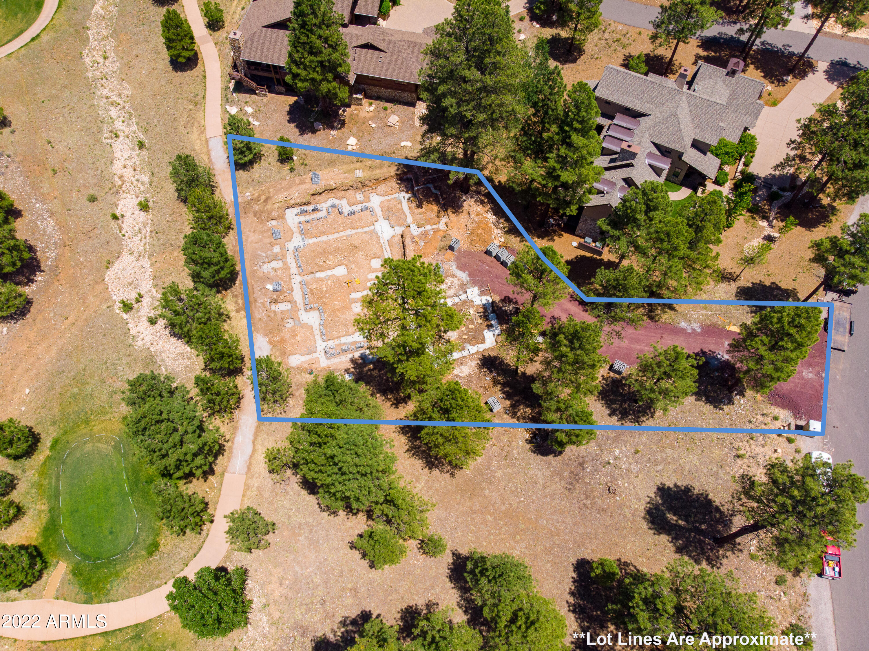 PINE CANYON - Residential
