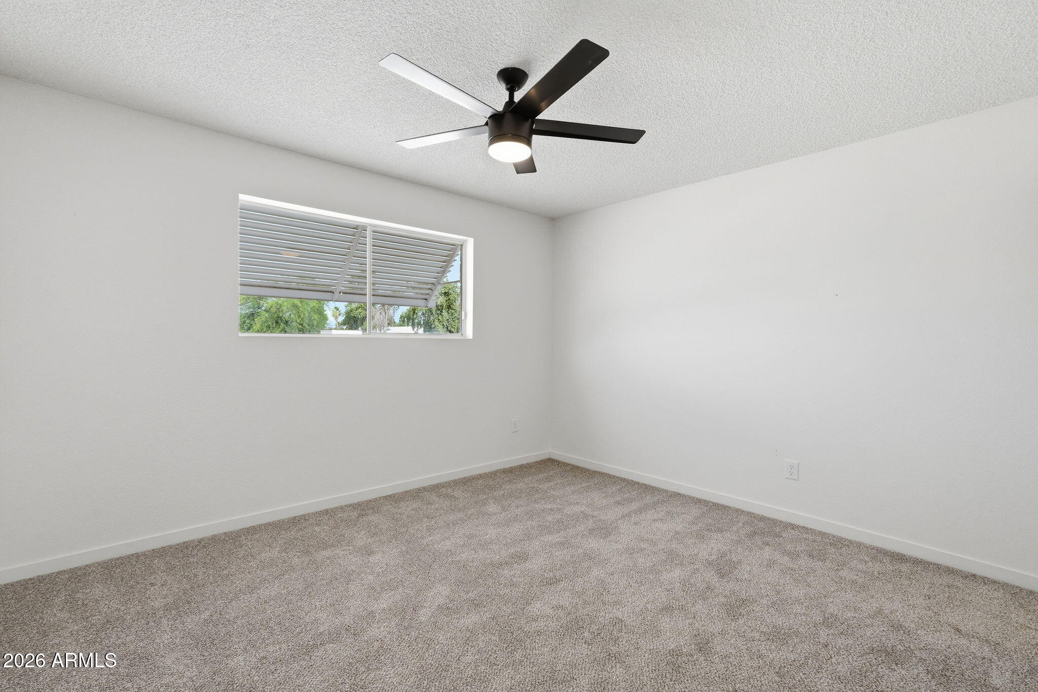 APACHE VILLA - Residential