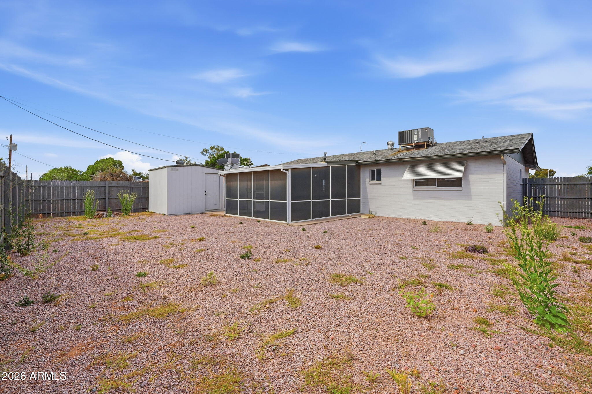 APACHE VILLA - Residential