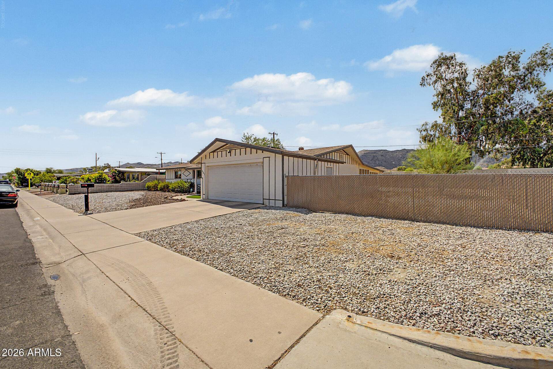 THUNDERBIRD COUNTRY CLUB EST 5 - Residential