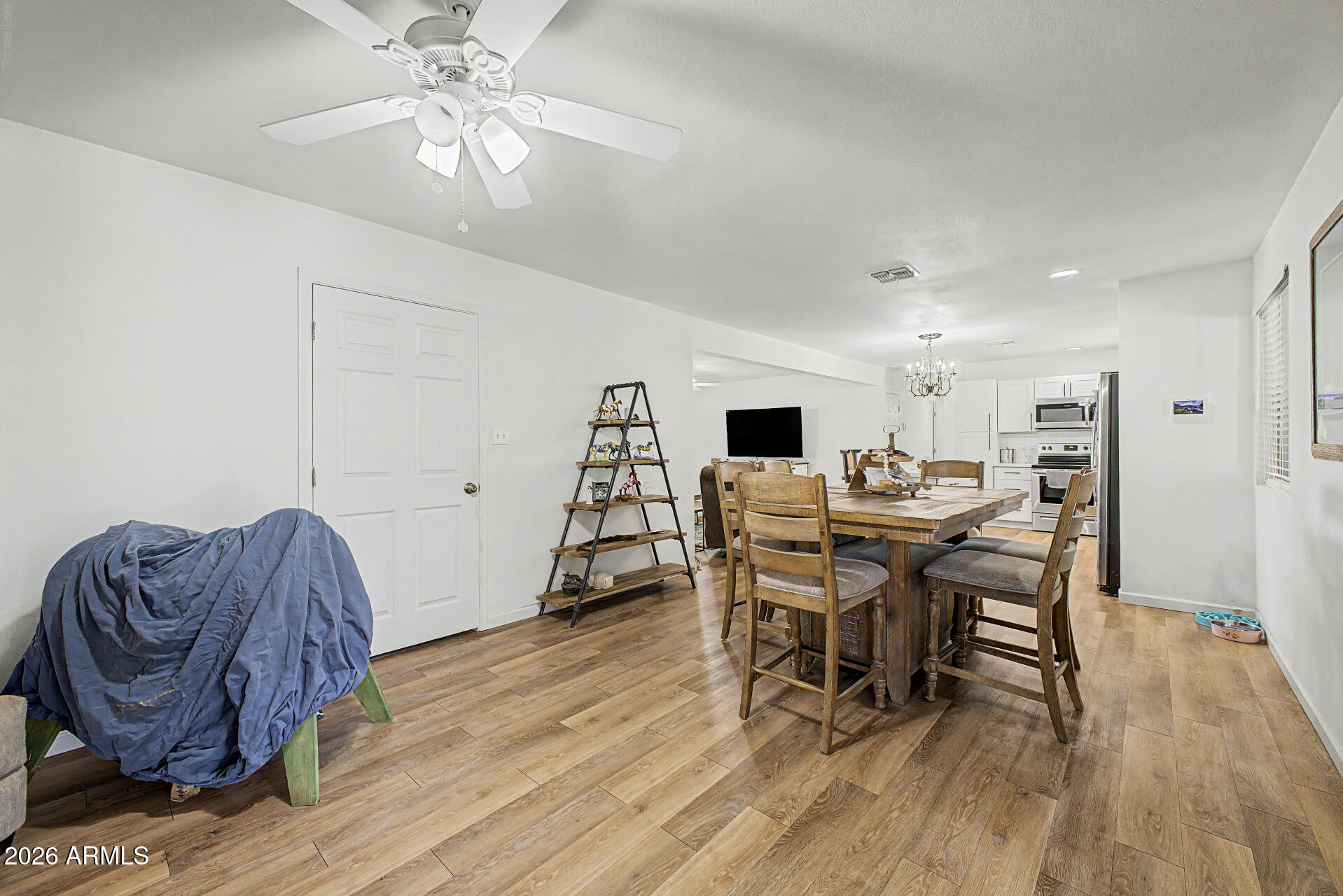 THUNDERBIRD COUNTRY CLUB EST 5 - Residential