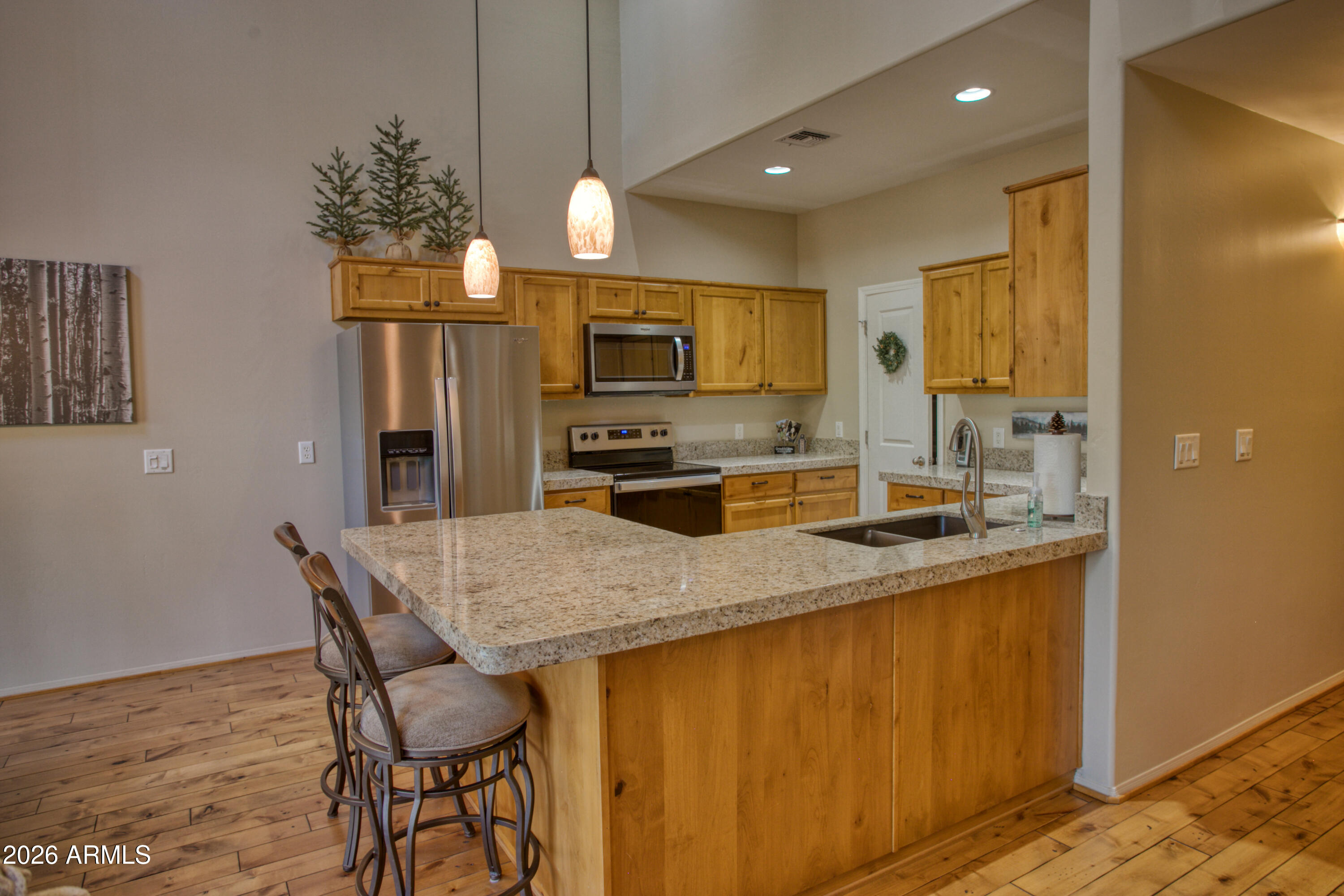 STARLIGHT RIDGE ESTATES TOWNHOUSES UNIT 1 - Residential