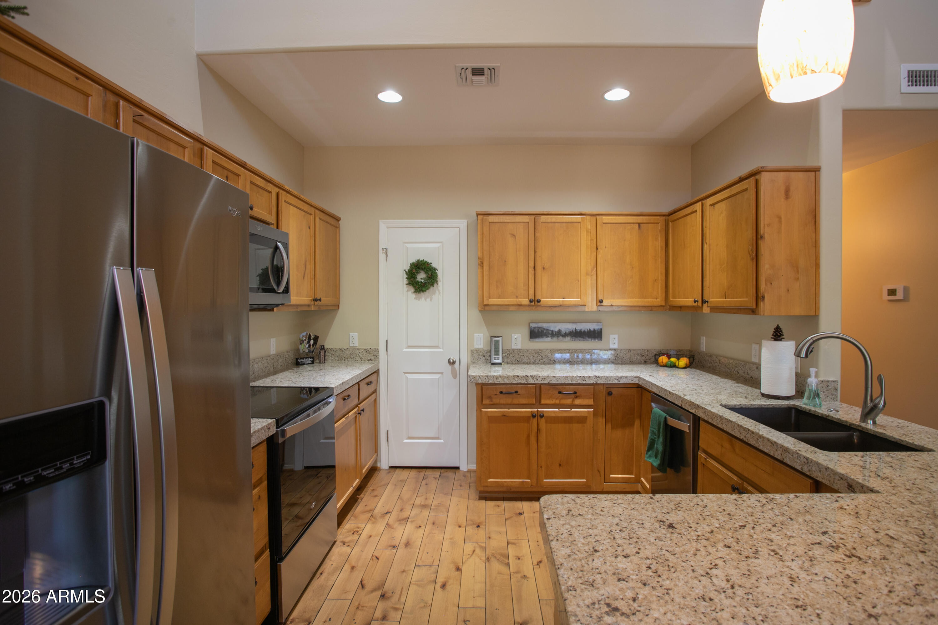 STARLIGHT RIDGE ESTATES TOWNHOUSES UNIT 1 - Residential