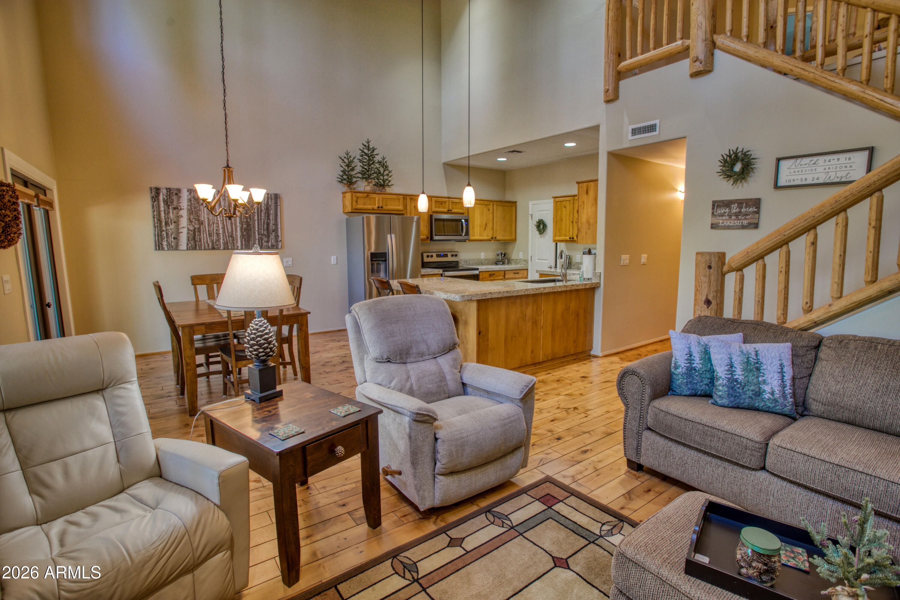STARLIGHT RIDGE ESTATES TOWNHOUSES UNIT 1 - Residential