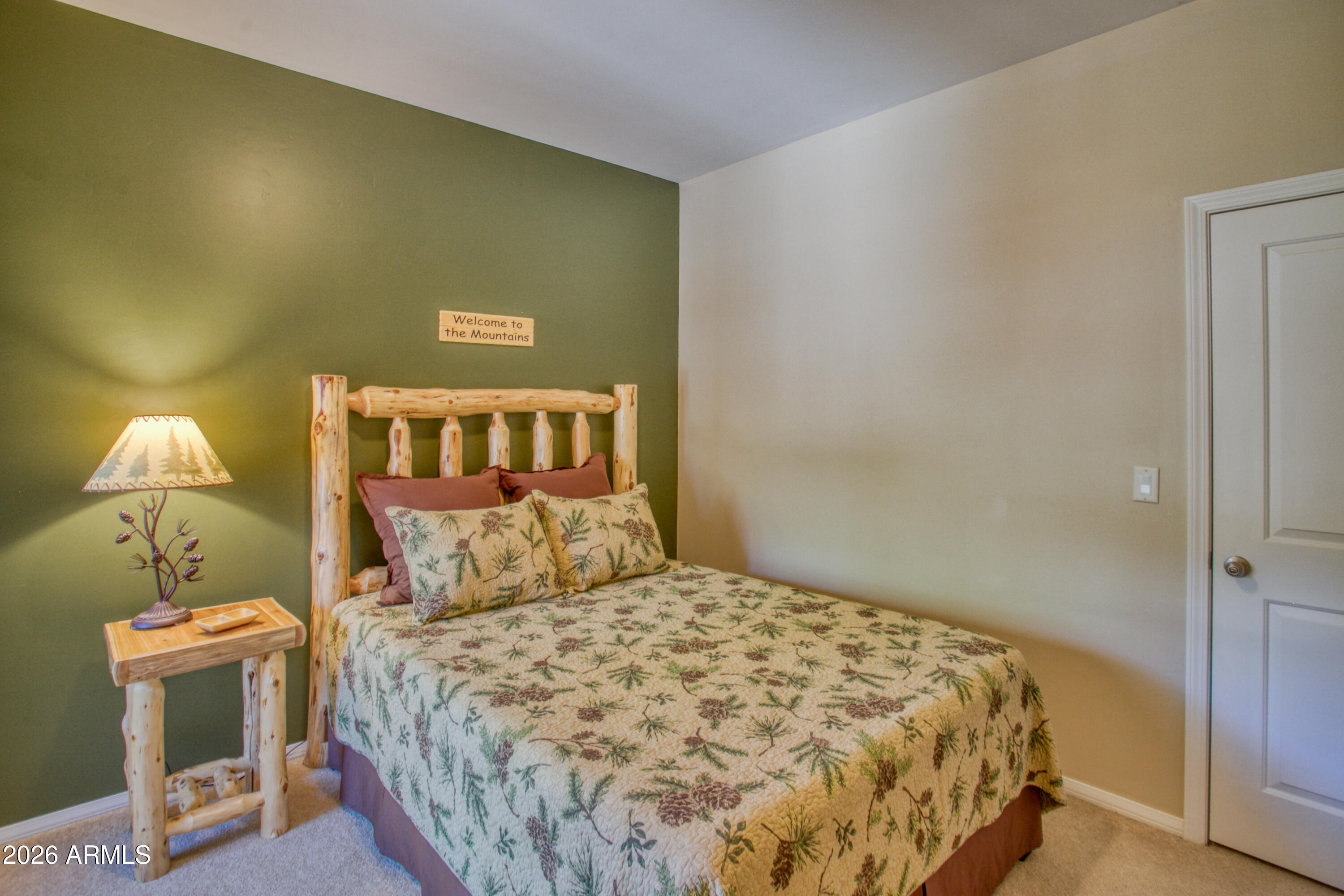 STARLIGHT RIDGE ESTATES TOWNHOUSES UNIT 1 - Residential
