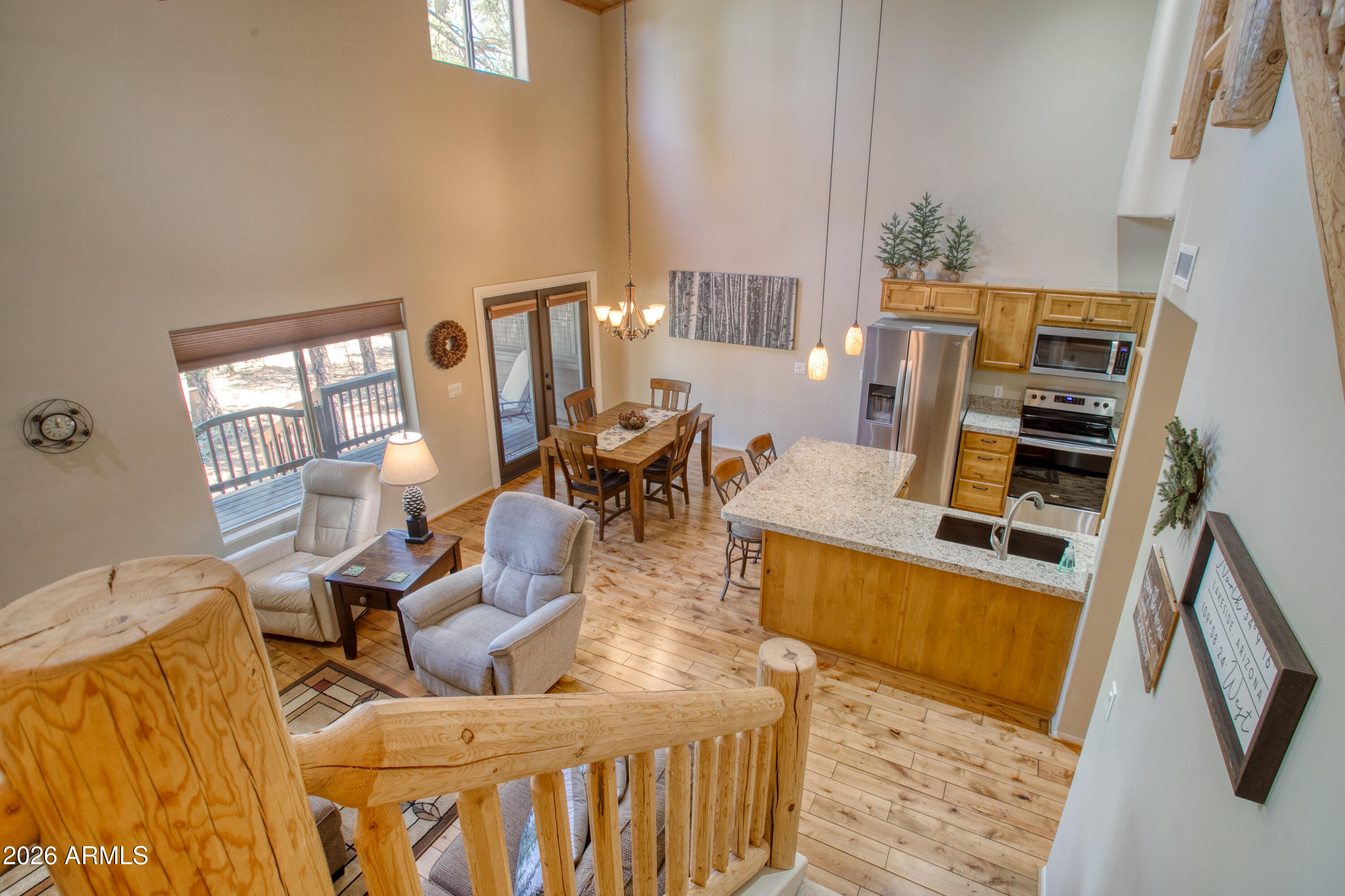 STARLIGHT RIDGE ESTATES TOWNHOUSES UNIT 1 - Residential