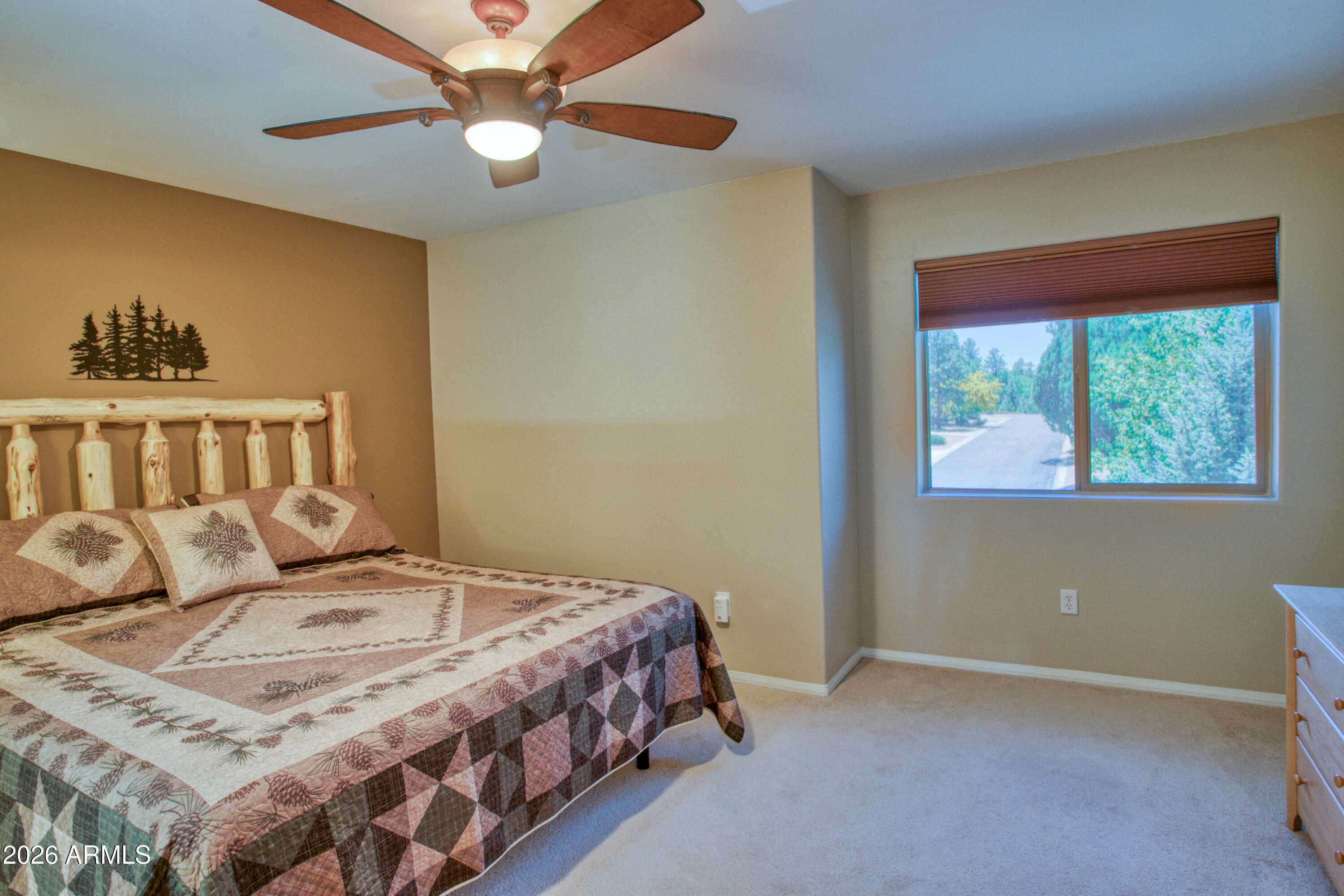 STARLIGHT RIDGE ESTATES TOWNHOUSES UNIT 1 - Residential