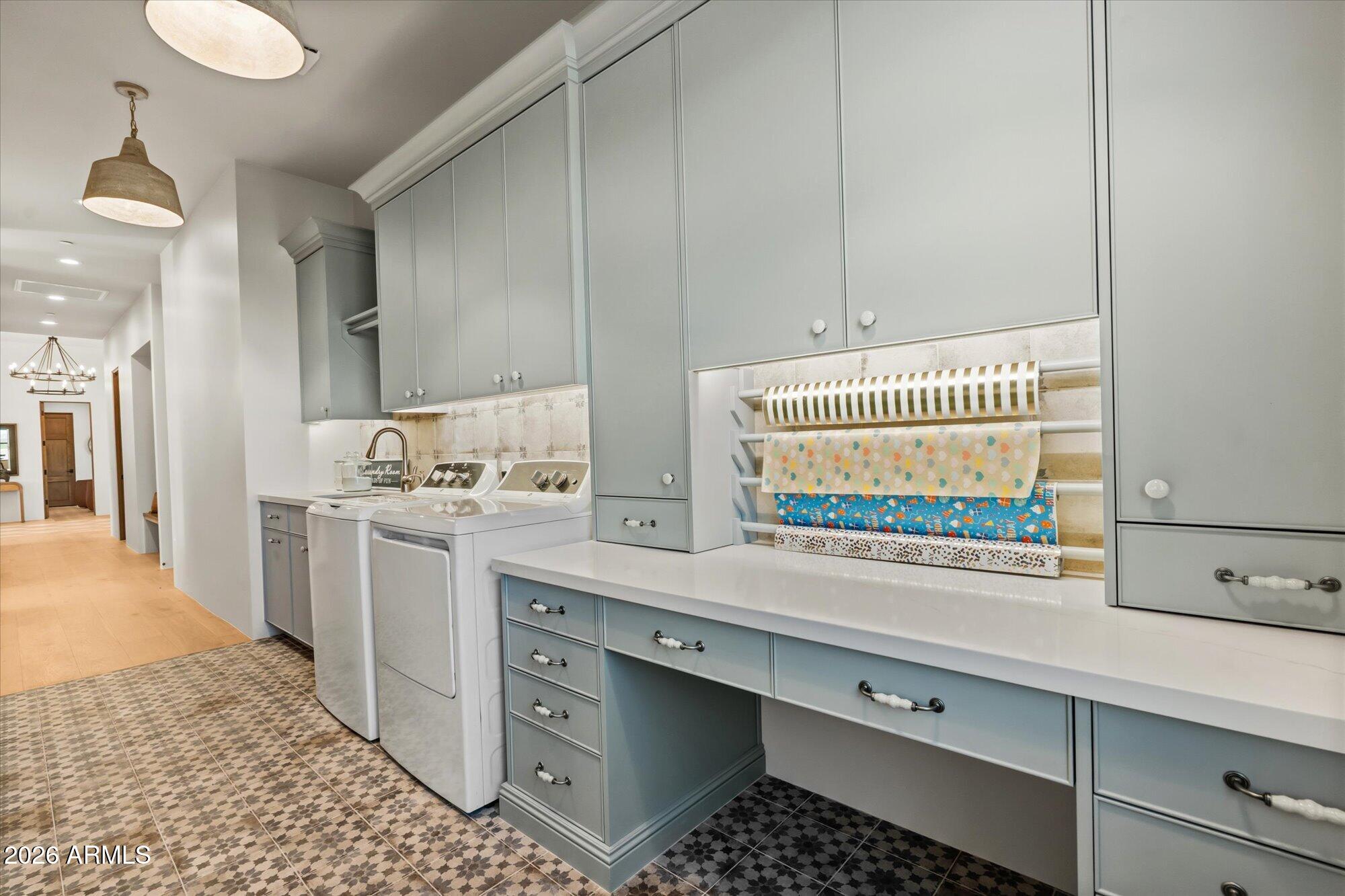 In escrow - Residential