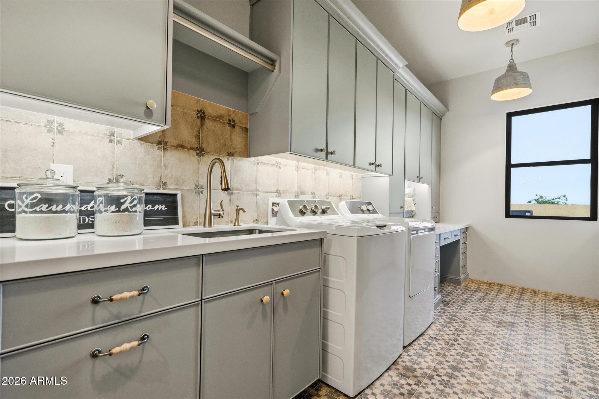 In escrow - Residential