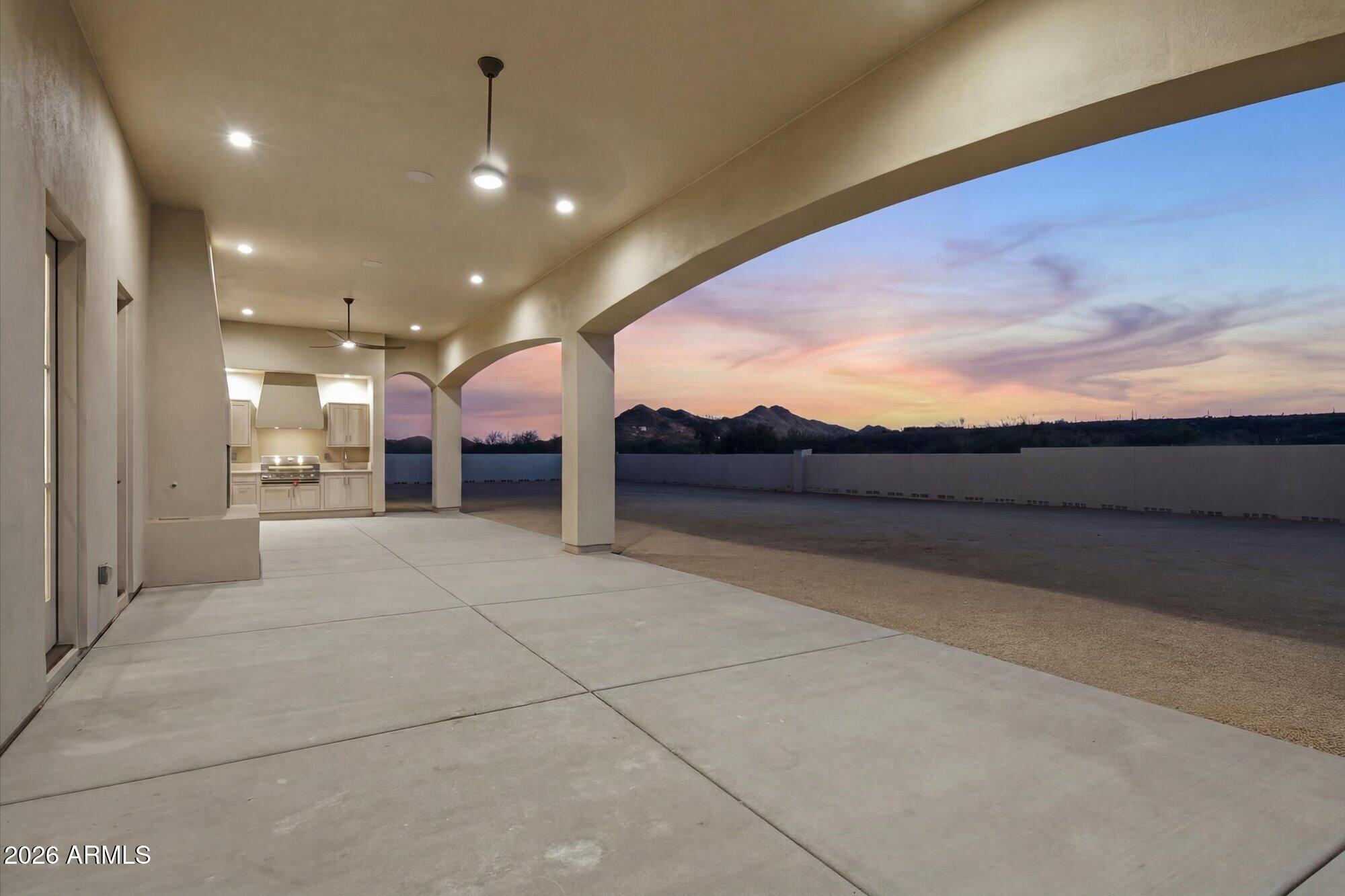 In escrow - Residential
