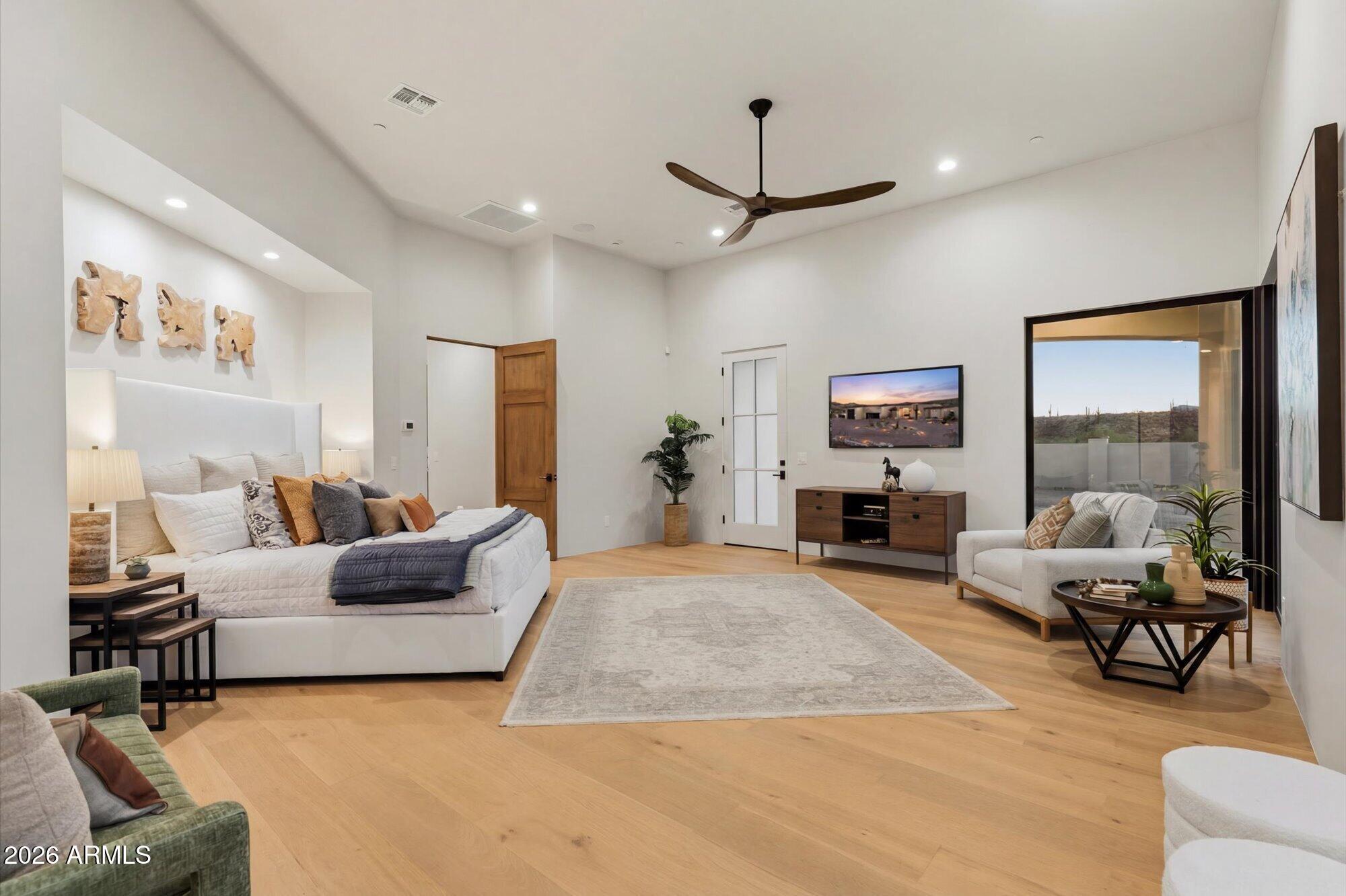 In escrow - Residential