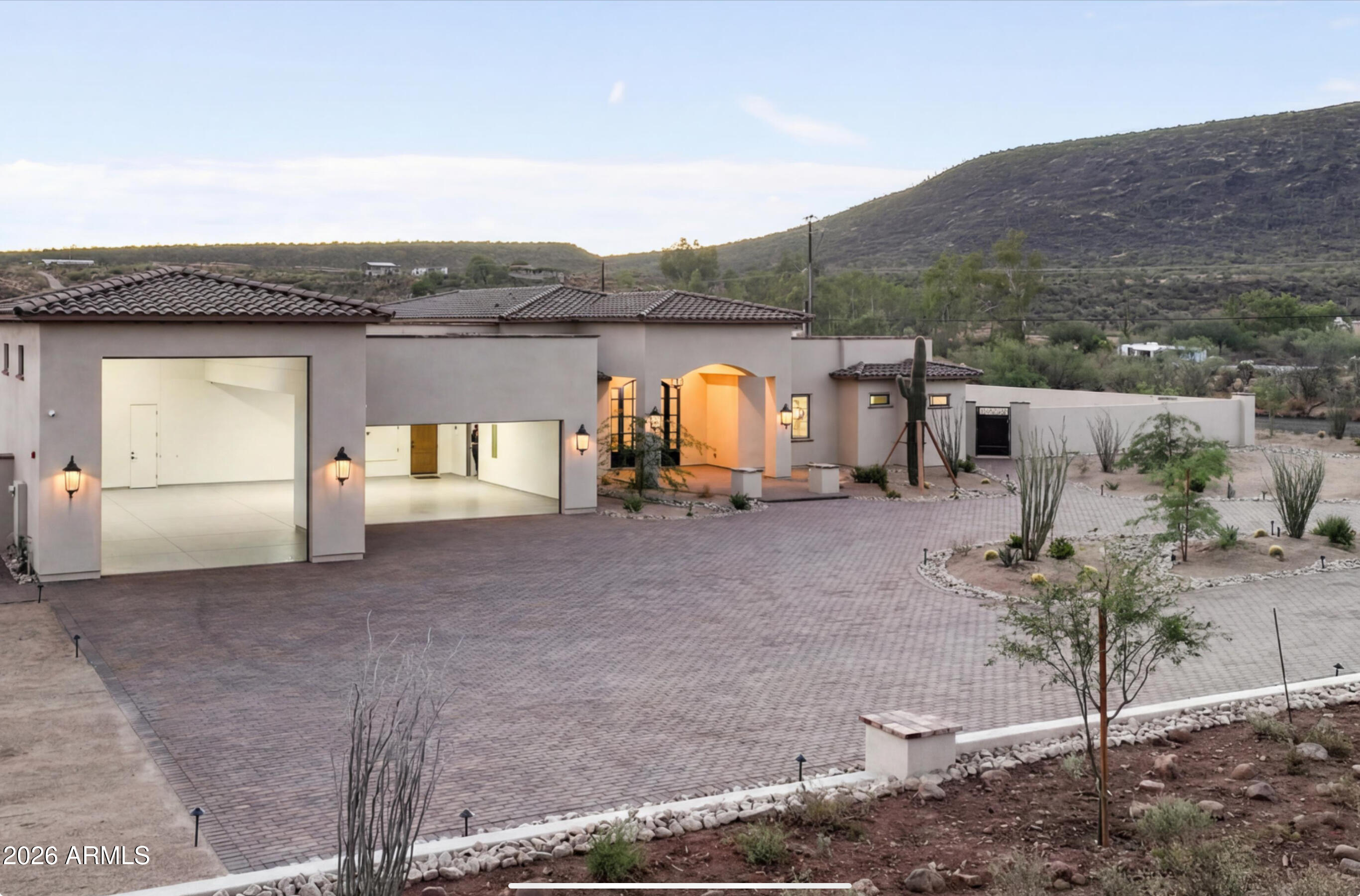 In escrow - Residential