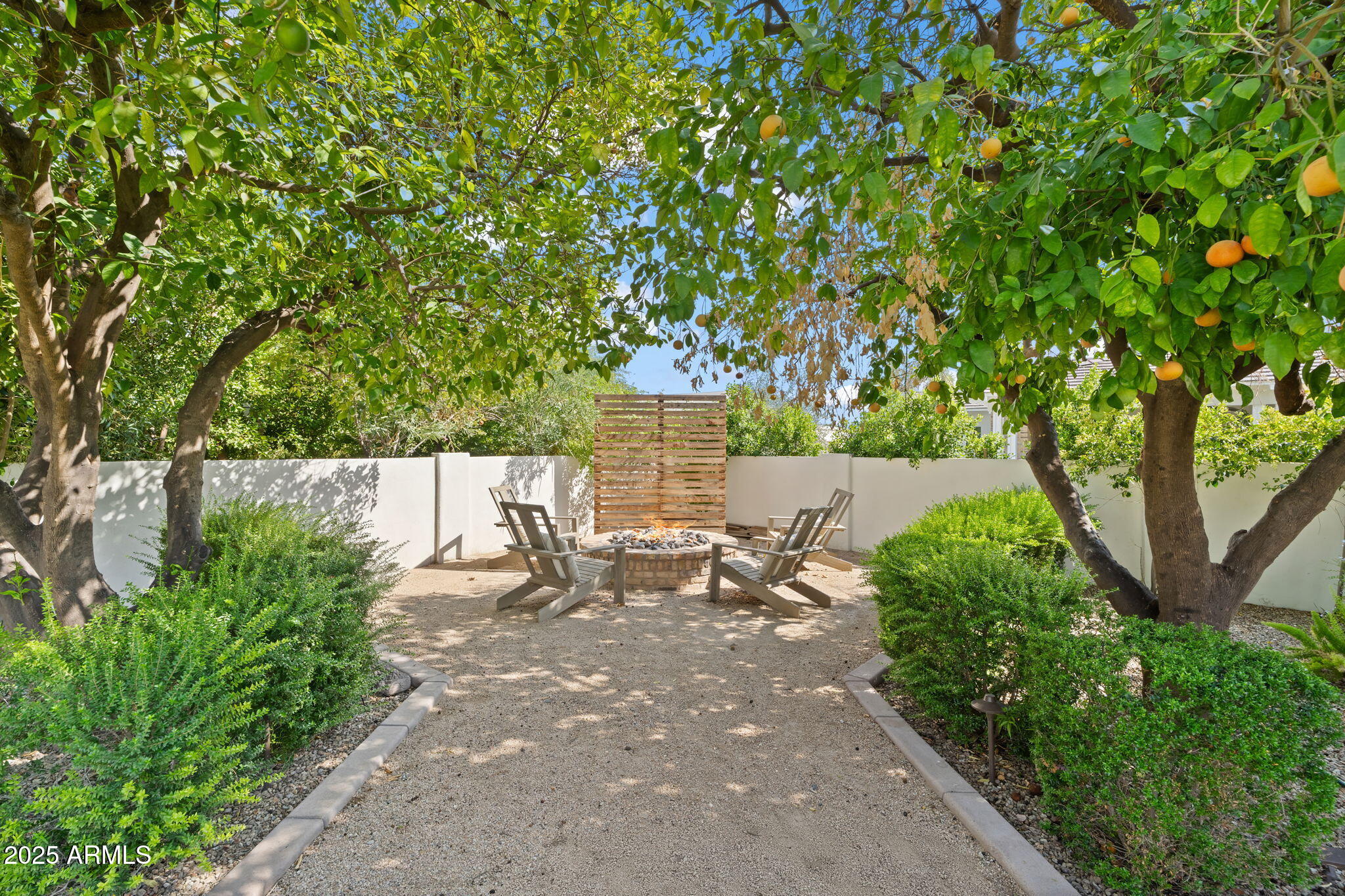 VISTA DE LA TIERRA - Residential