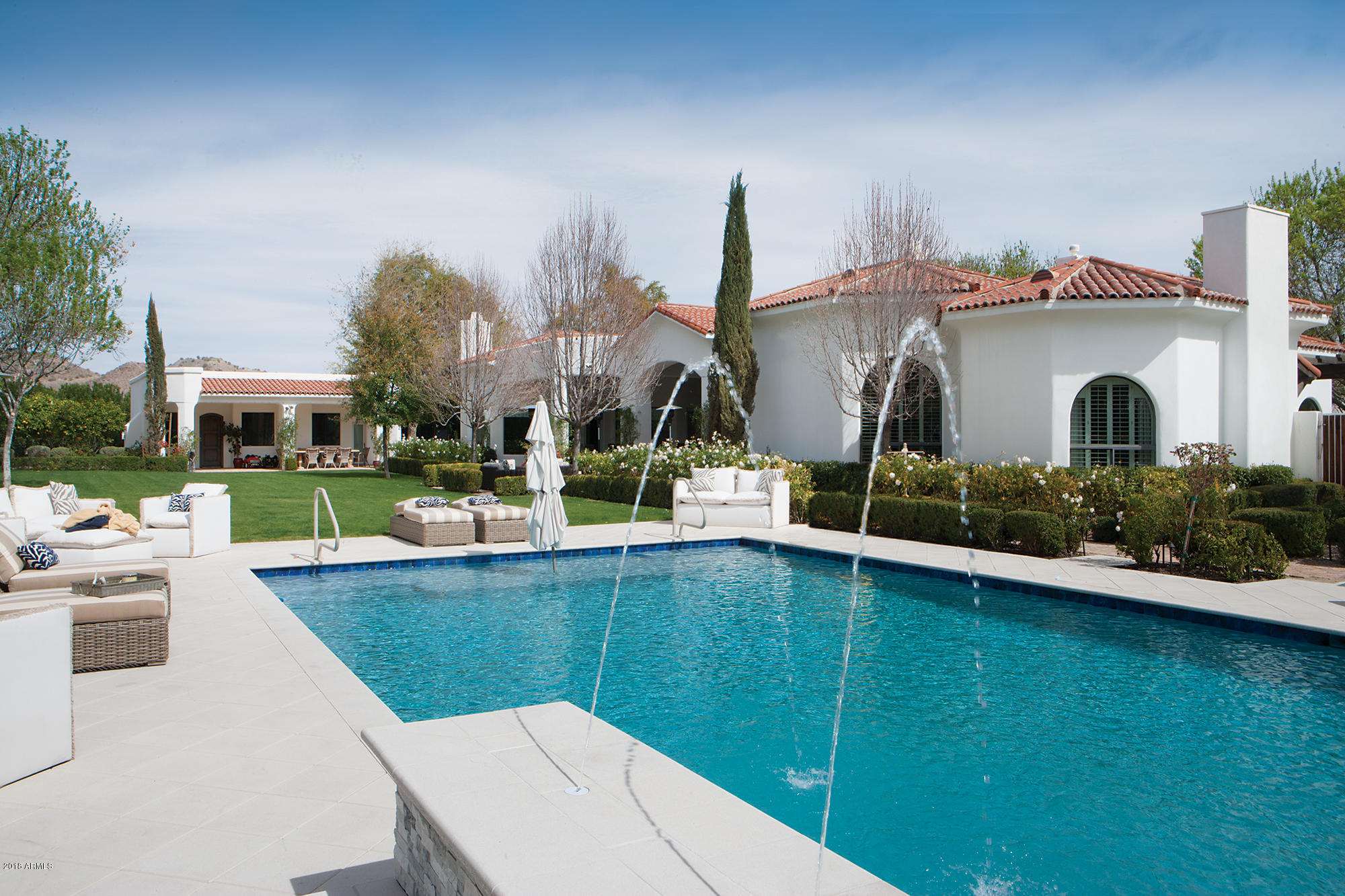 KENSINGTON ESTATES LOT 1 & 2 REPLAT - Residential
