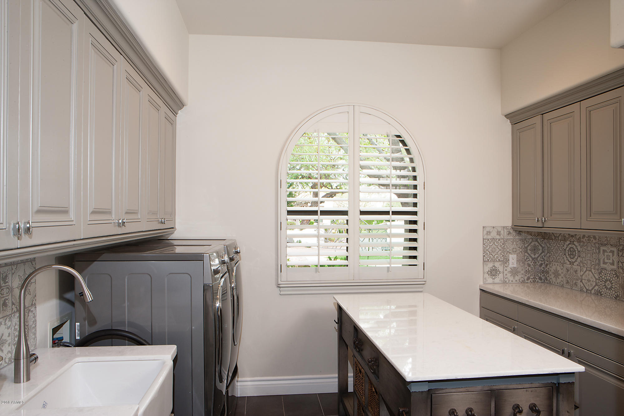 KENSINGTON ESTATES LOT 1 & 2 REPLAT - Residential
