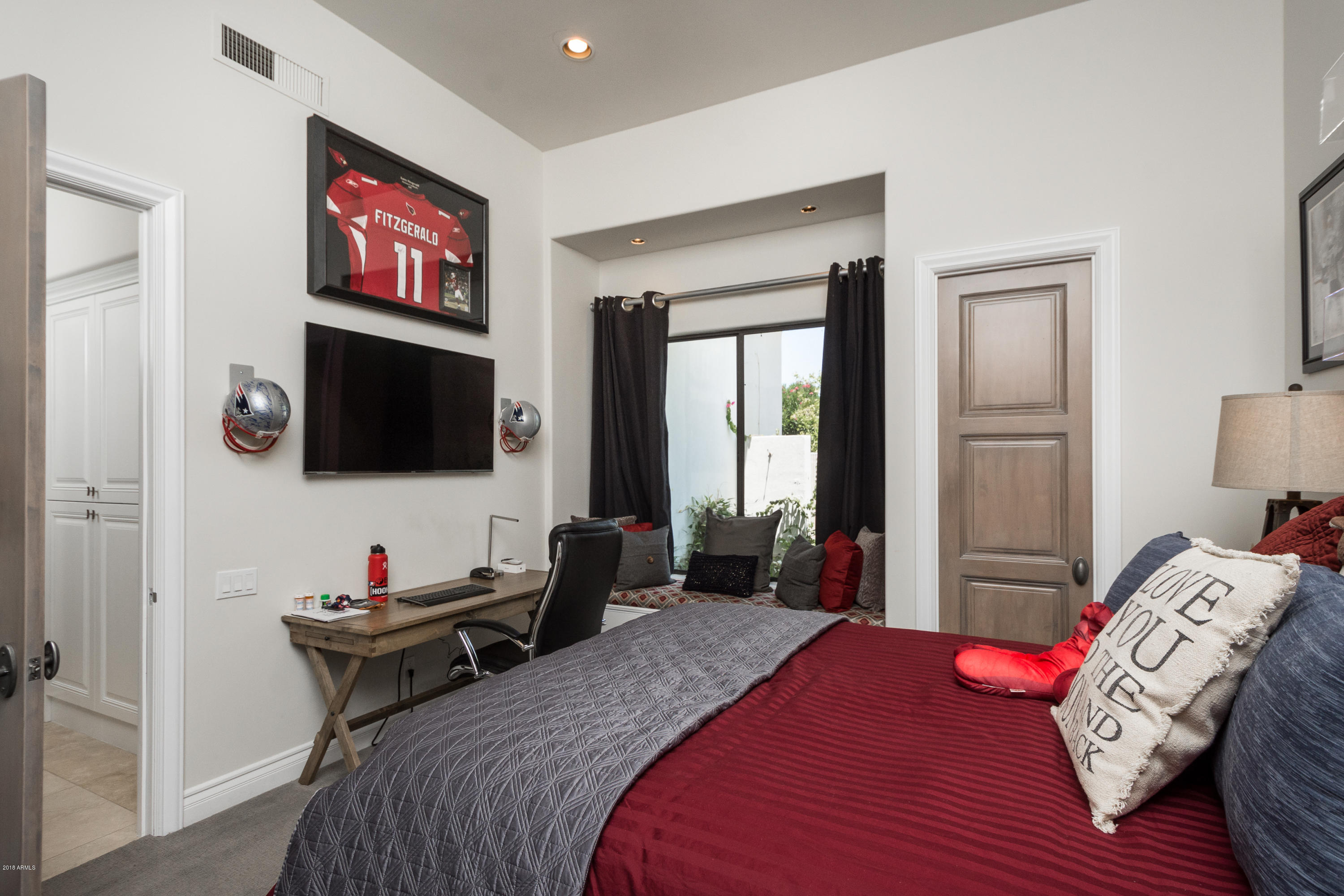 KENSINGTON ESTATES LOT 1 & 2 REPLAT - Residential