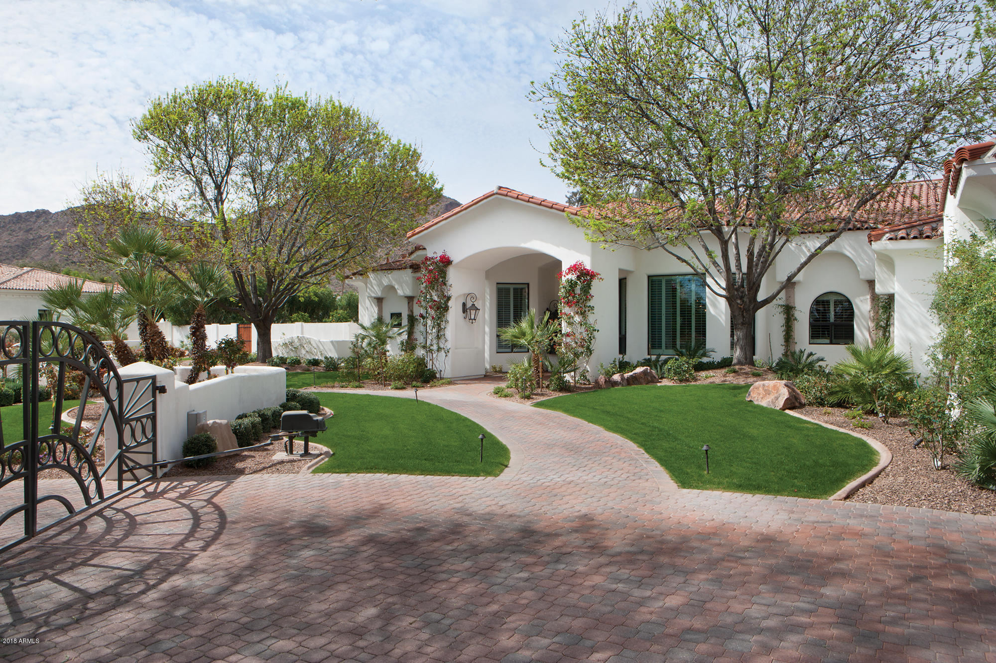 KENSINGTON ESTATES LOT 1 & 2 REPLAT - Residential