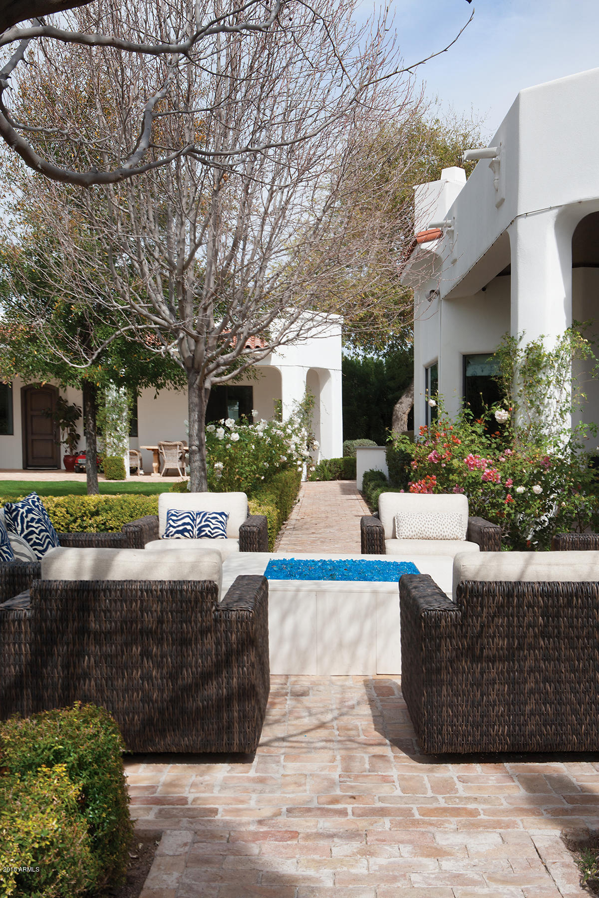 KENSINGTON ESTATES LOT 1 & 2 REPLAT - Residential