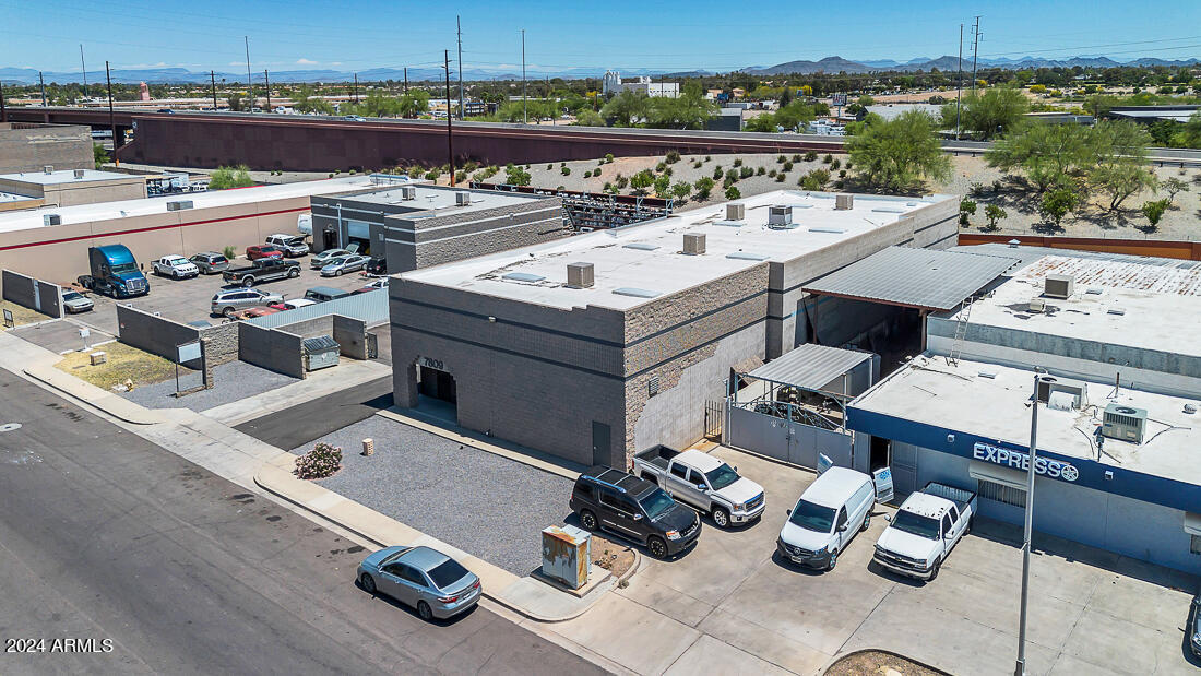 67TH AVE & NORTHERN INDUSTRIAL PARK - Commercial Sale