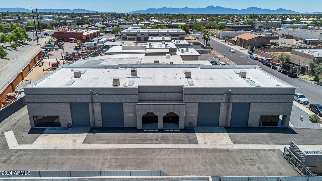 67TH AVE & NORTHERN INDUSTRIAL PARK - Commercial Sale