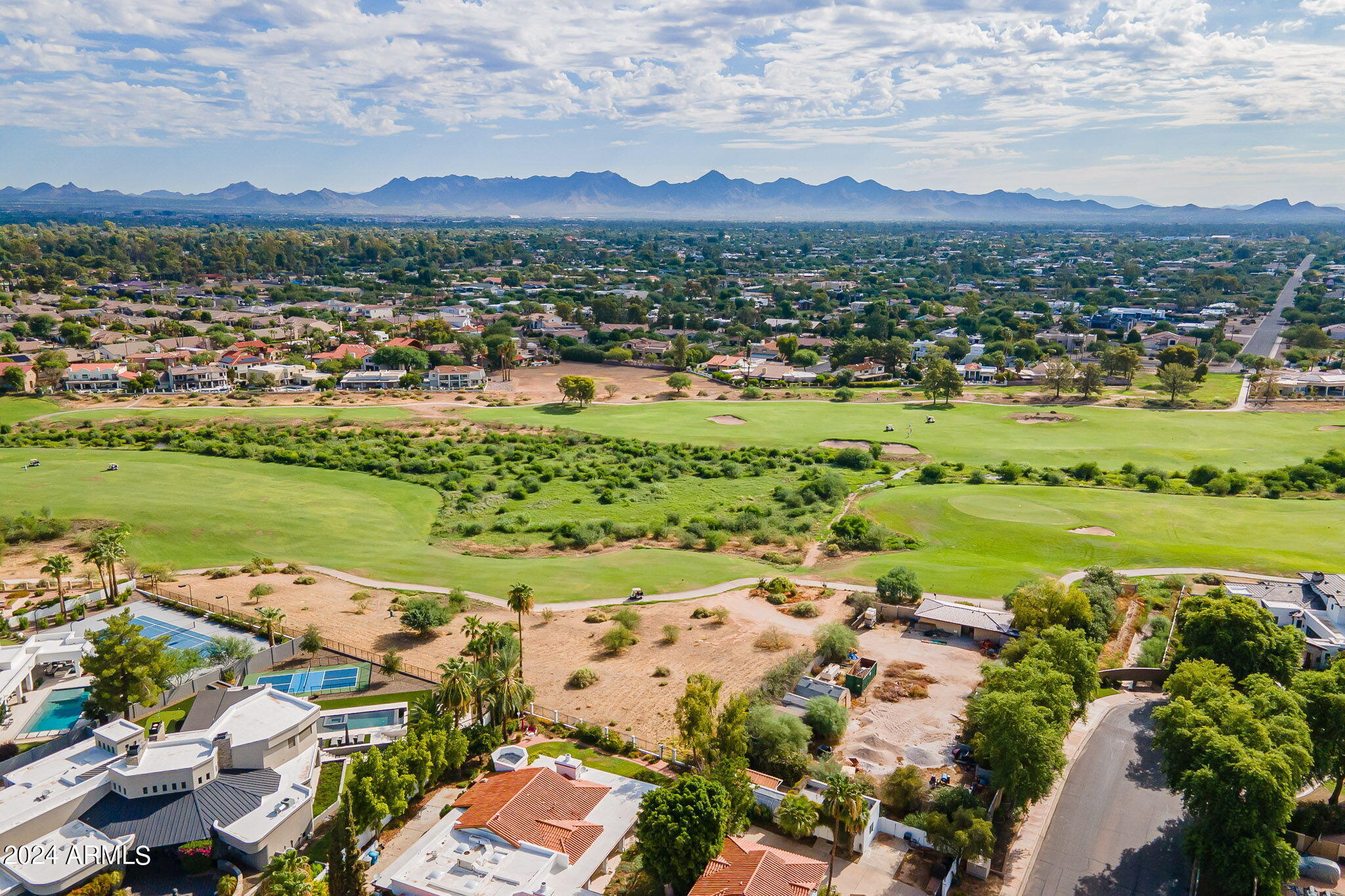GOLF VIEW ESTATES - Residential