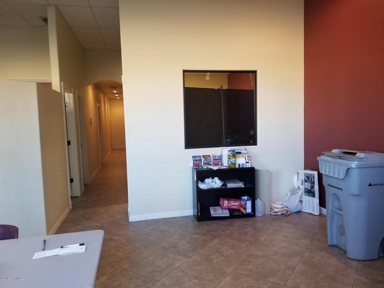 Douglas - Commercial Sale