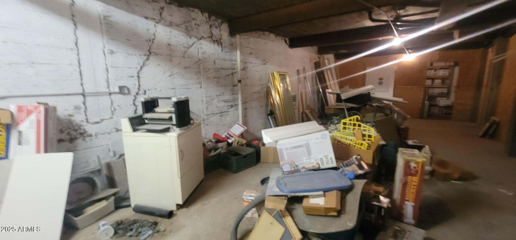 Douglas - Commercial Sale