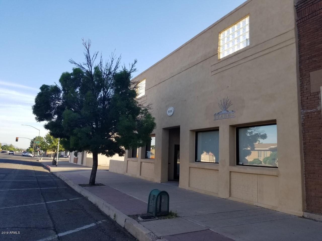 Douglas - Commercial Sale
