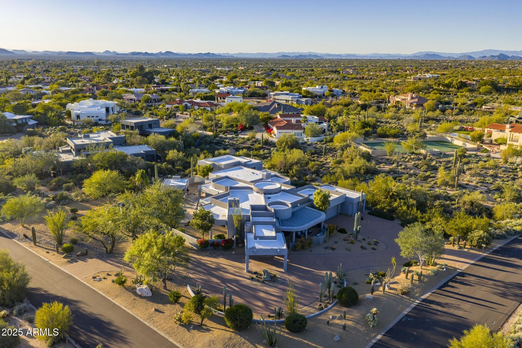 PINNACLE PEAK VISTAS - Residential