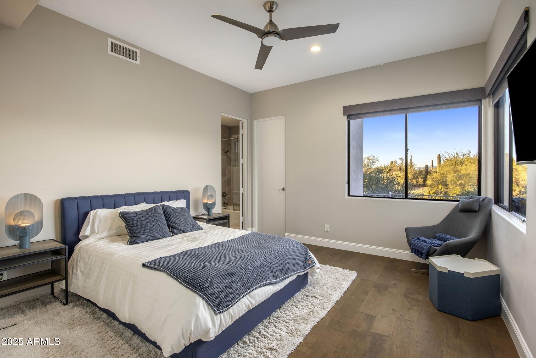 PINNACLE PEAK VISTAS - Residential