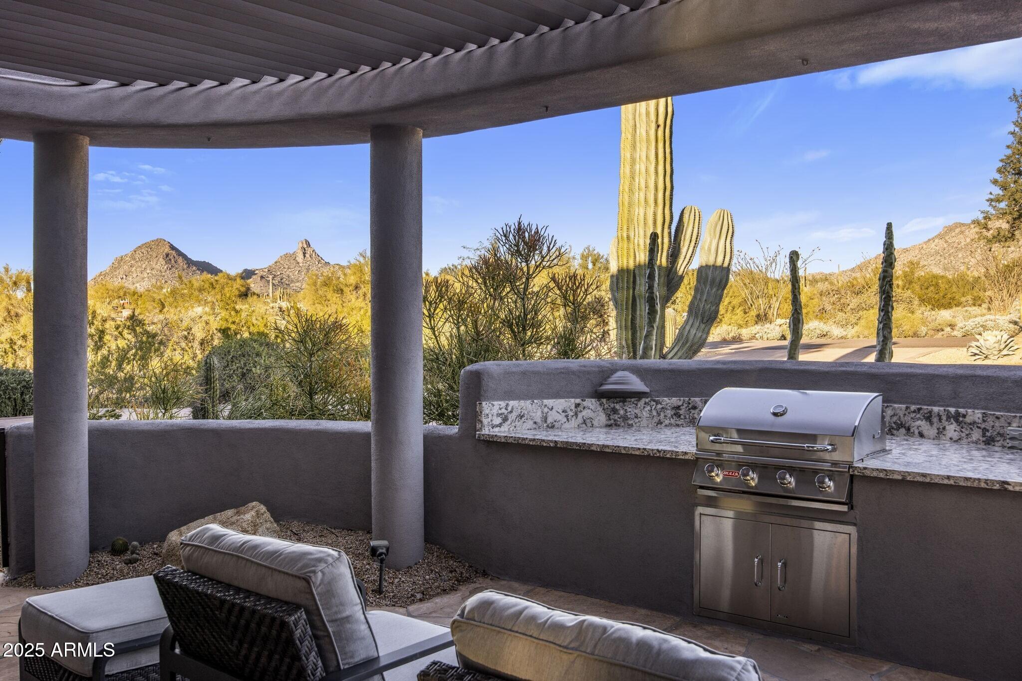 PINNACLE PEAK VISTAS - Residential