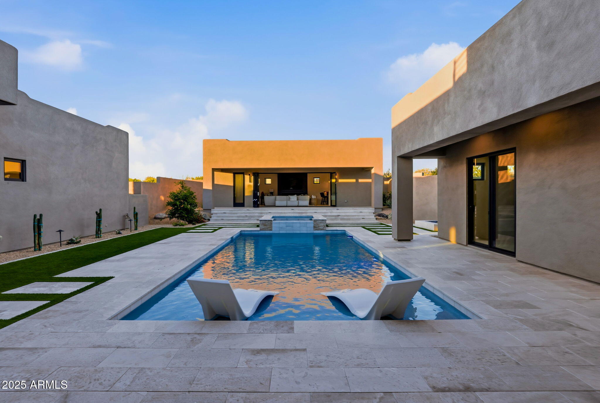 DESERT SPRINGS - Residential