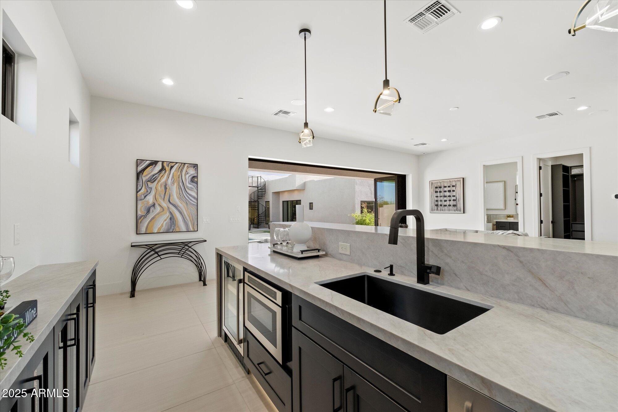 DESERT SPRINGS - Residential