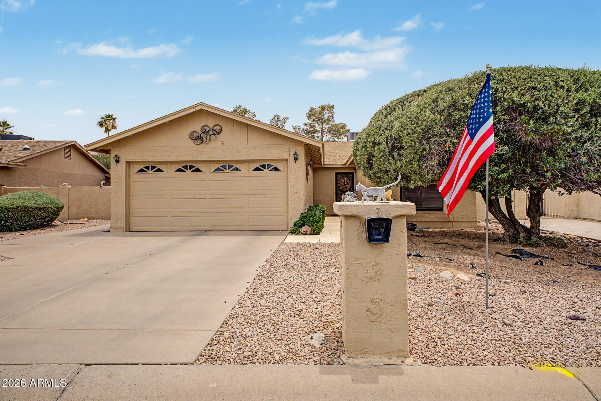 Welcome home to this Cochise floor plan in Sun Lakes Cottonwood. Walk through the  entryway into the extended  living room and formal dining room with newer windows and patio doors.  The kitchen is ideal for entertaining.   2 Bedrooms and 2 baths. The primary suite is spacious with en suite bathroom-  with updated shower, double sinks. 2 car garage features plenty of storage. New HVAC.  Enjoy entertaining on the side patio overlooking the spacious back yard.  Come enjoy all that Sun Lakes has to offer- golf, tennis, pickleball, swimming pools, restaurants, and more.