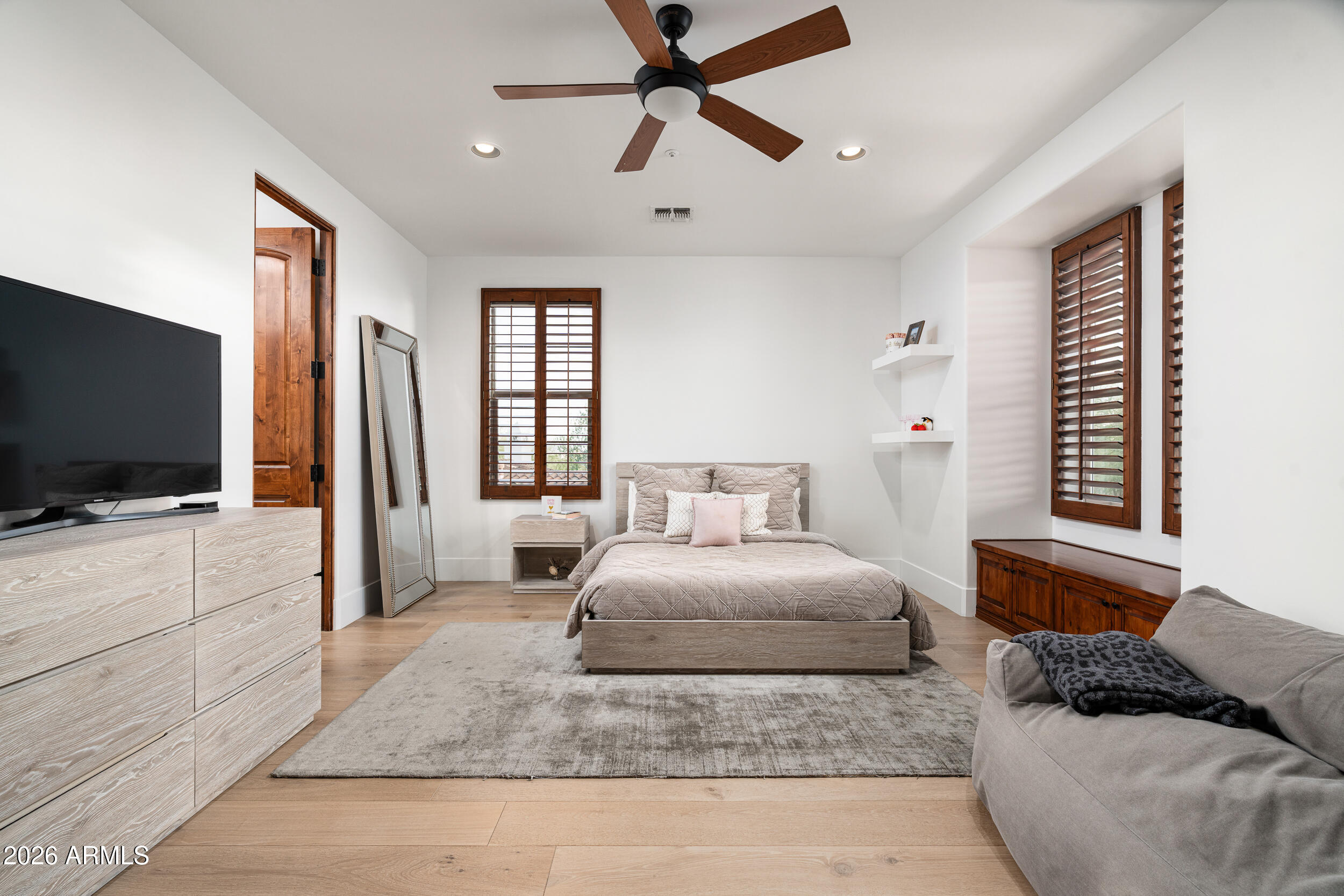 DC RANCH - Residential