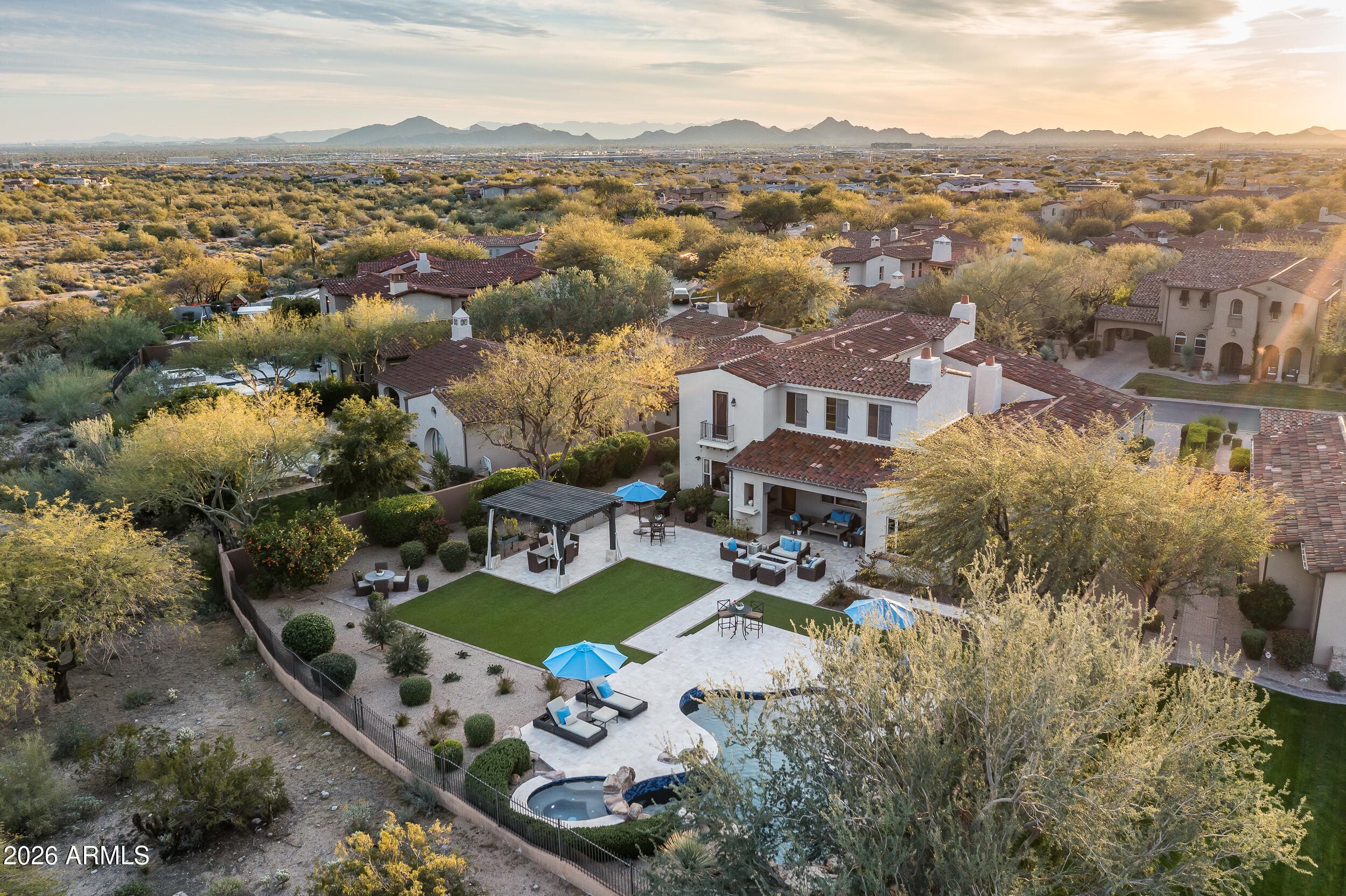 DC RANCH - Residential