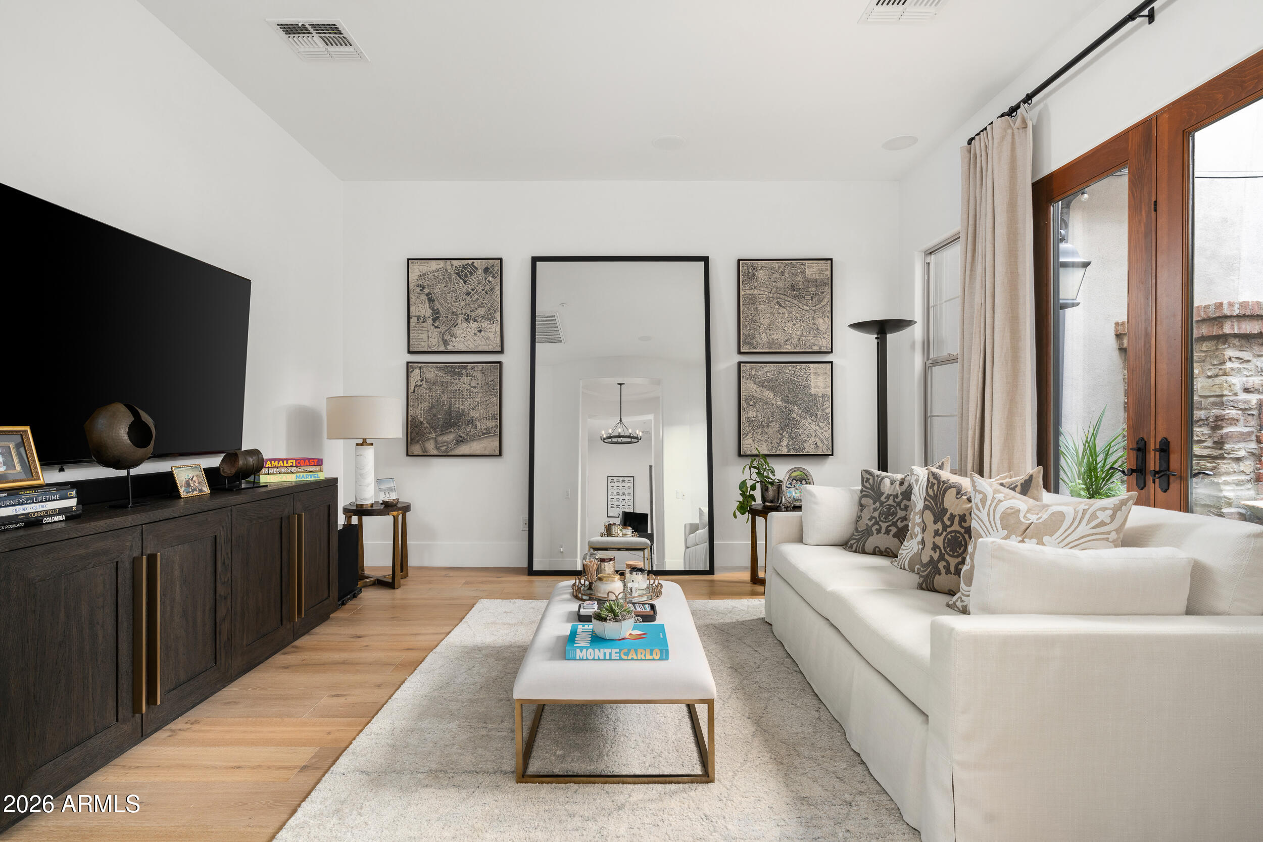 DC RANCH - Residential