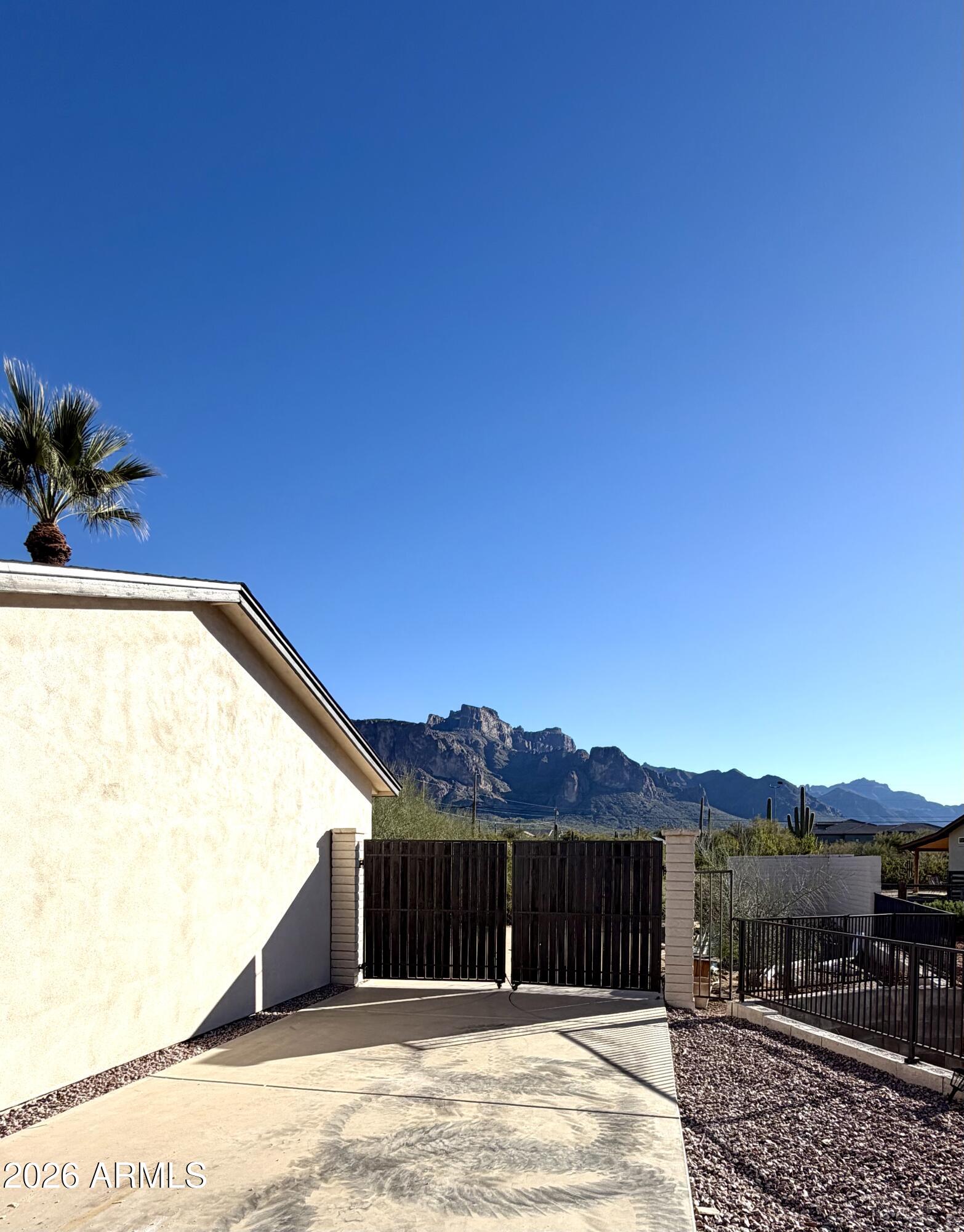 S13 T1N R8E - Residential