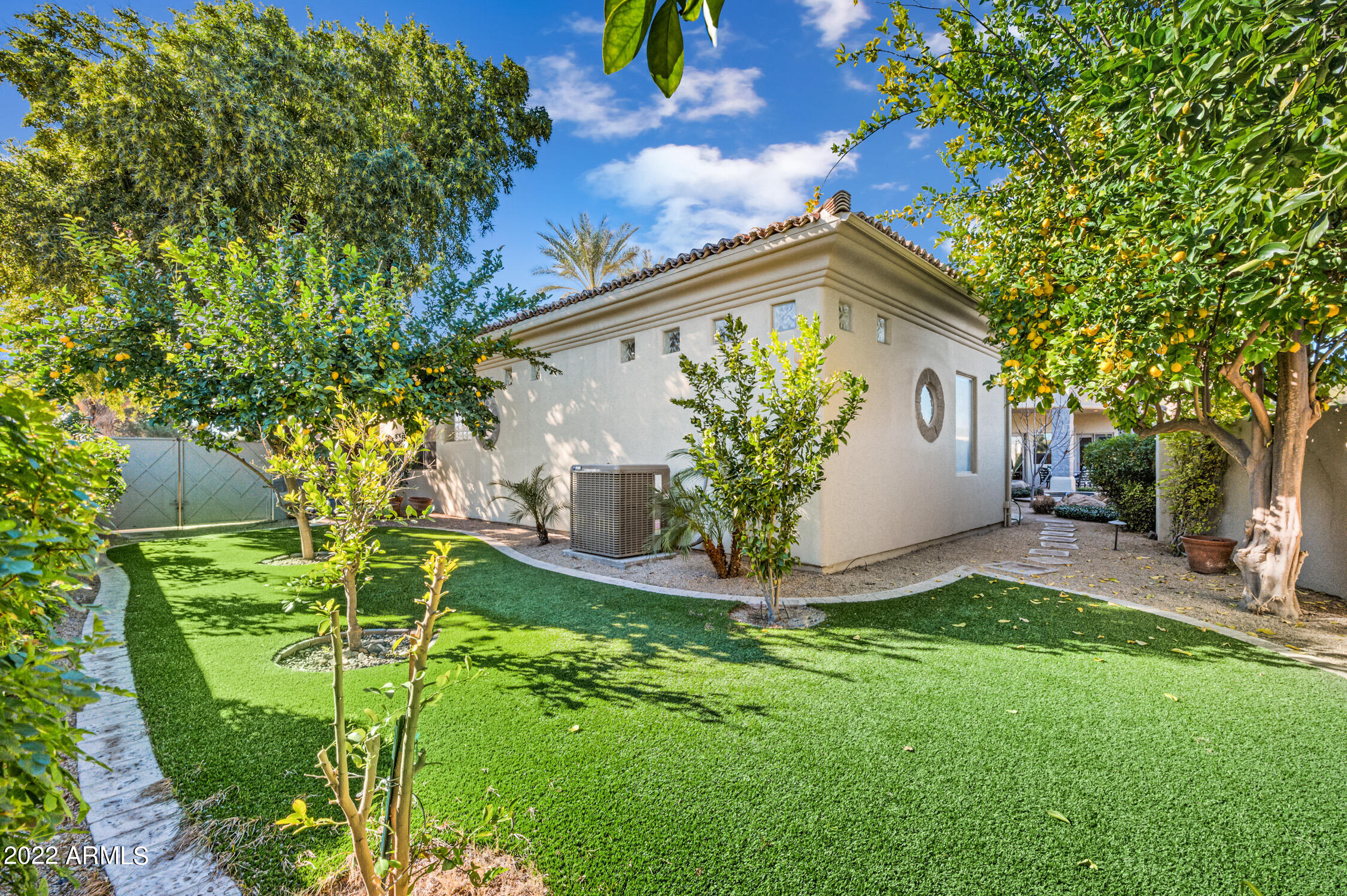 IRONWOOD AT CAMELBACK COUNTRY CLUB - Residential