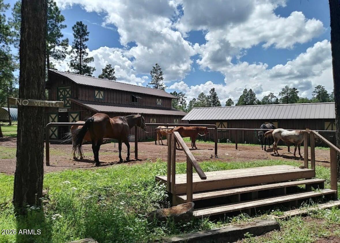 PINETOP LAKES COUNTRY CLUB UNIT 2 - Residential