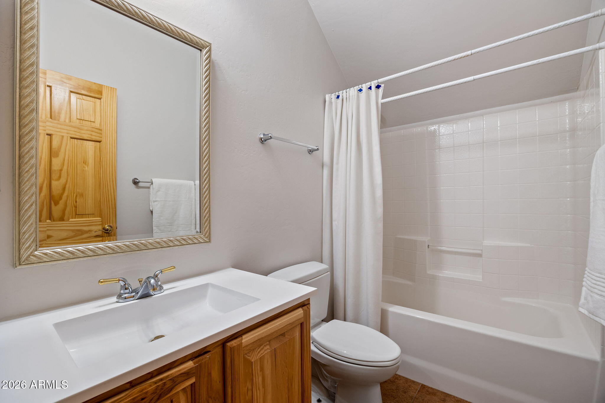 PINETOP LAKES COUNTRY CLUB UNIT 2 - Residential