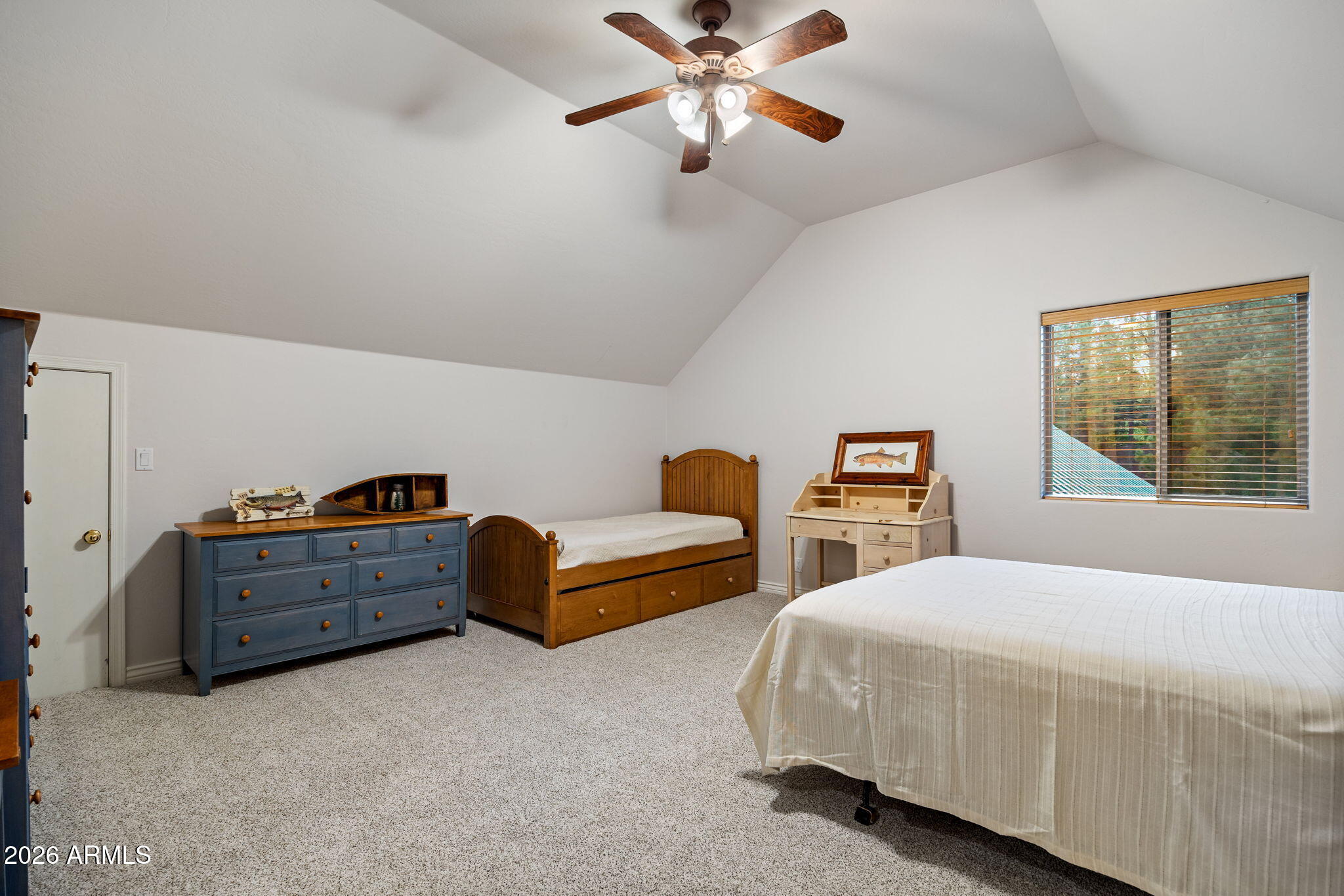 PINETOP LAKES COUNTRY CLUB UNIT 2 - Residential