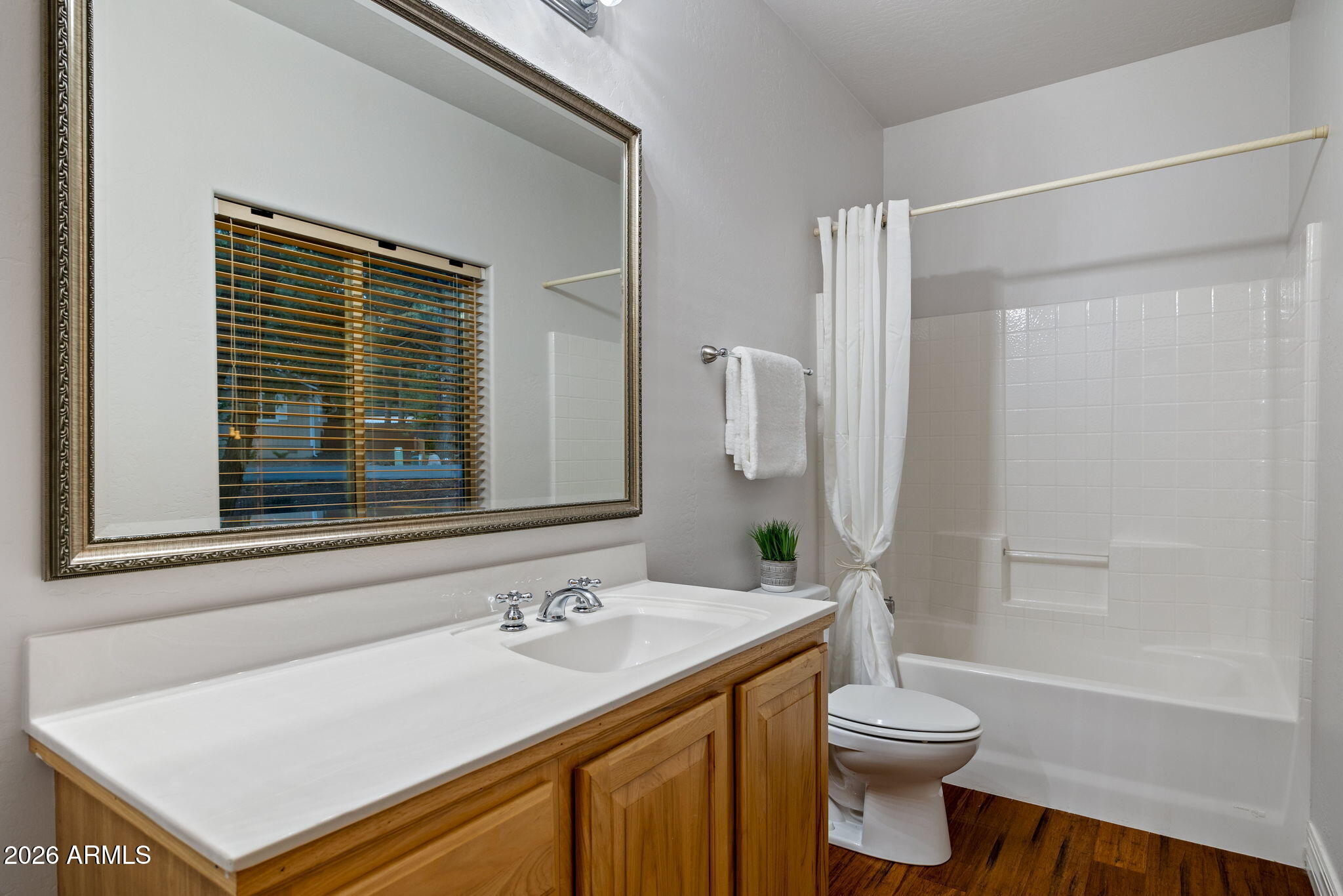 PINETOP LAKES COUNTRY CLUB UNIT 2 - Residential