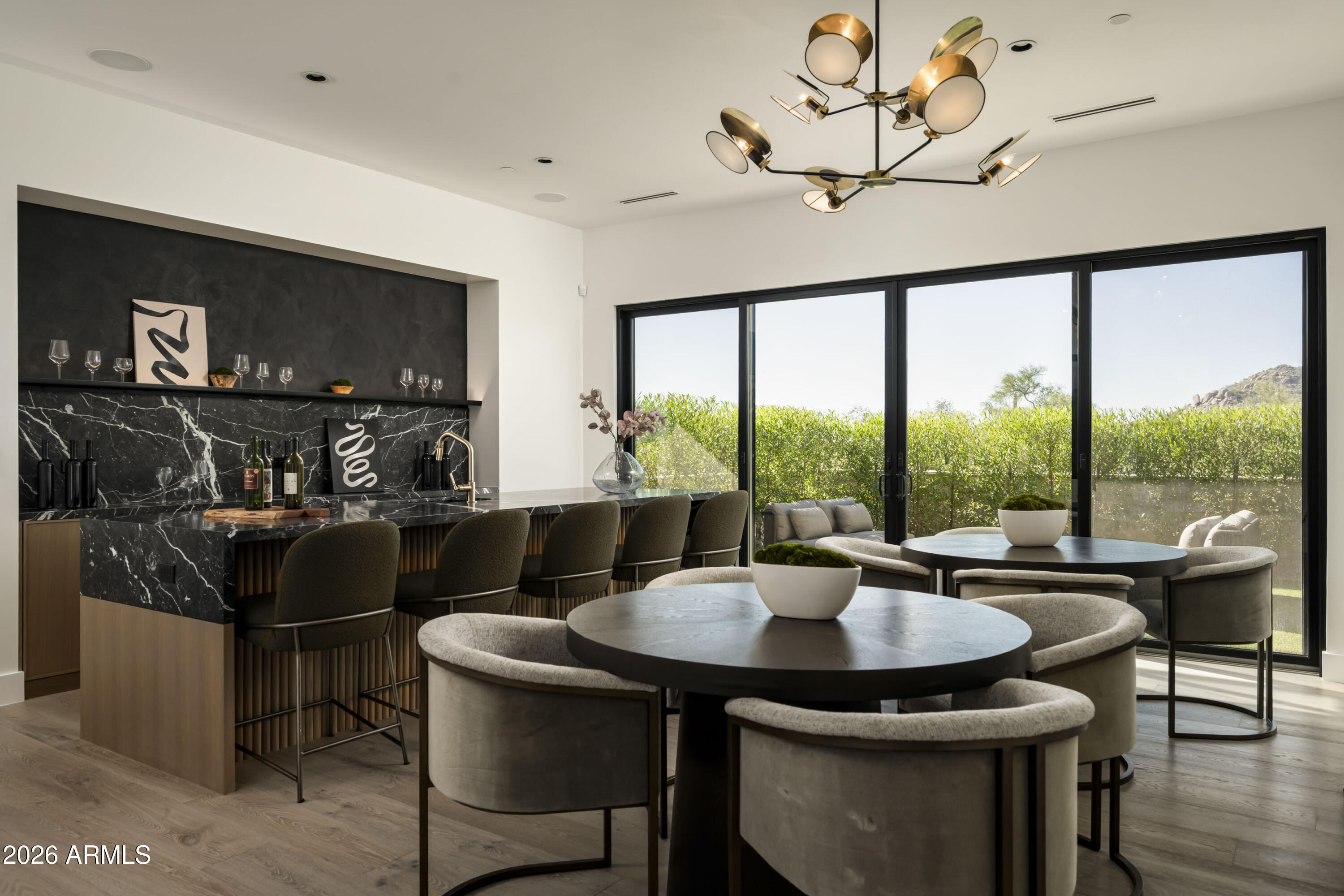 WHISPER ROCK UNIT 2 - Residential