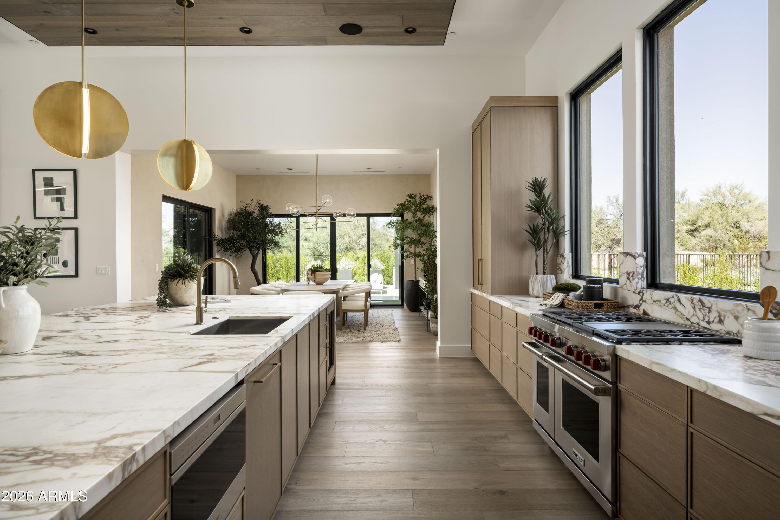 WHISPER ROCK UNIT 2 - Residential