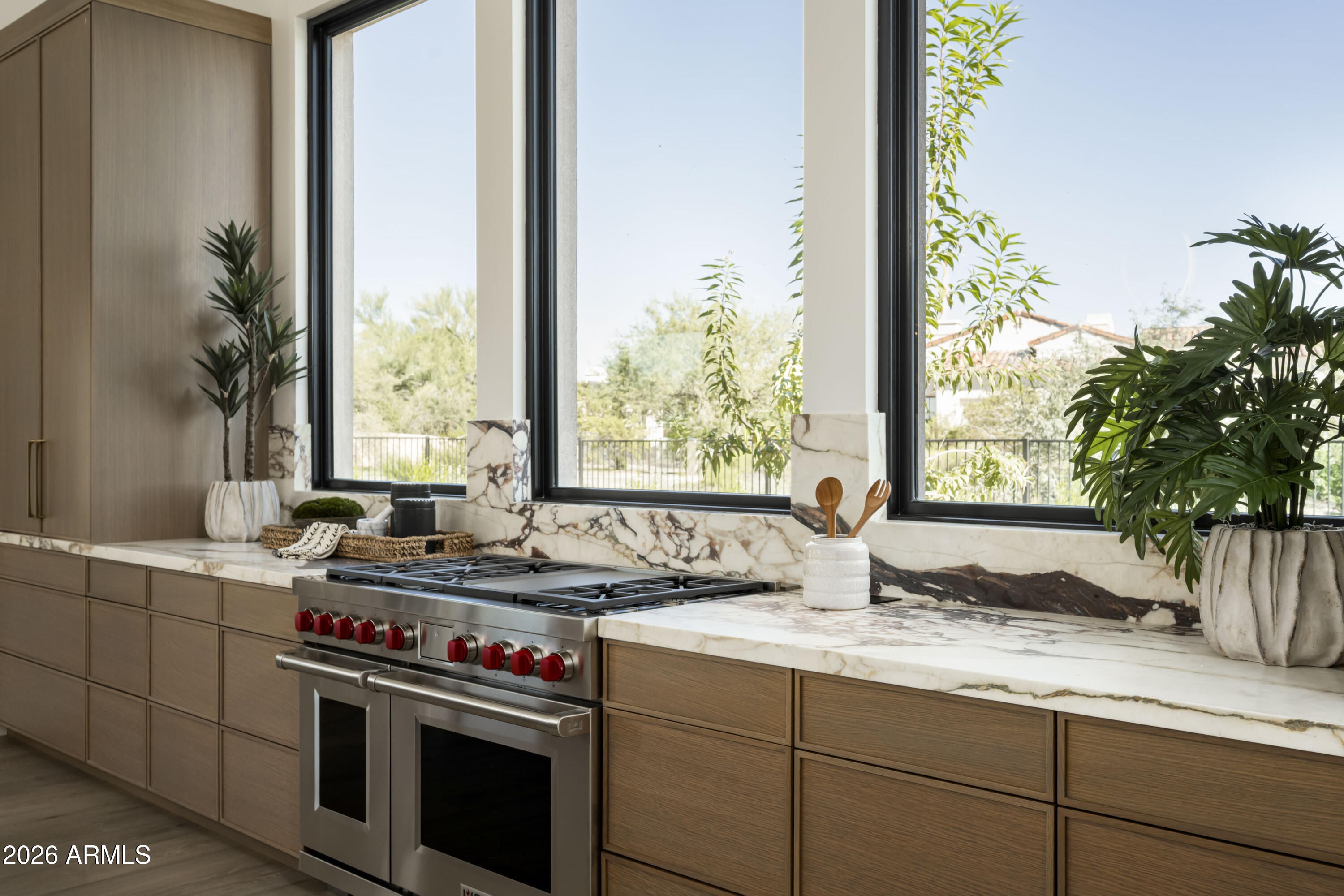 WHISPER ROCK UNIT 2 - Residential